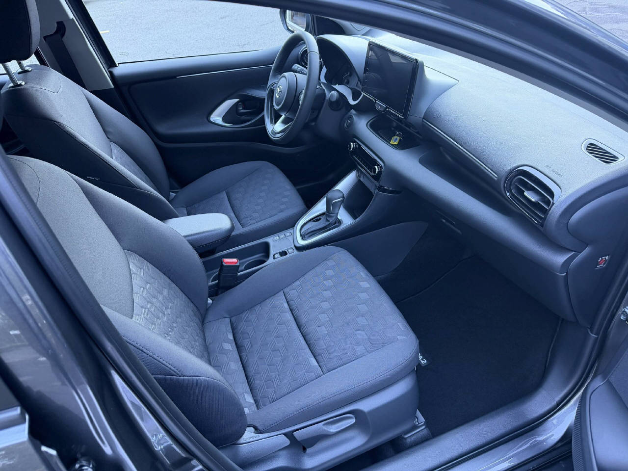 MAZDA 2 1.5 Hybrid Exclusive-Line-image-12