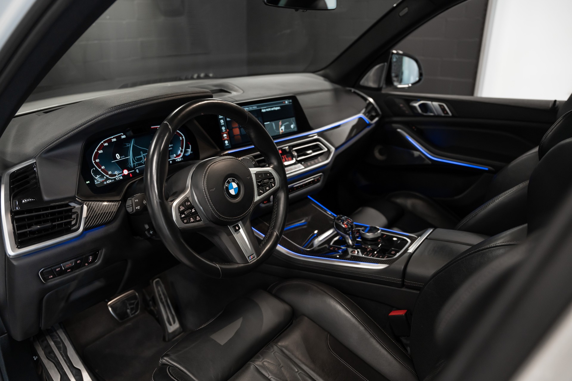 BMW X5 xDrive 40d M Sport / CH Auto / Werksgarantie / Vollausstattung / Schiebedach / Lenkradheizung / Thermoelectric-image-8