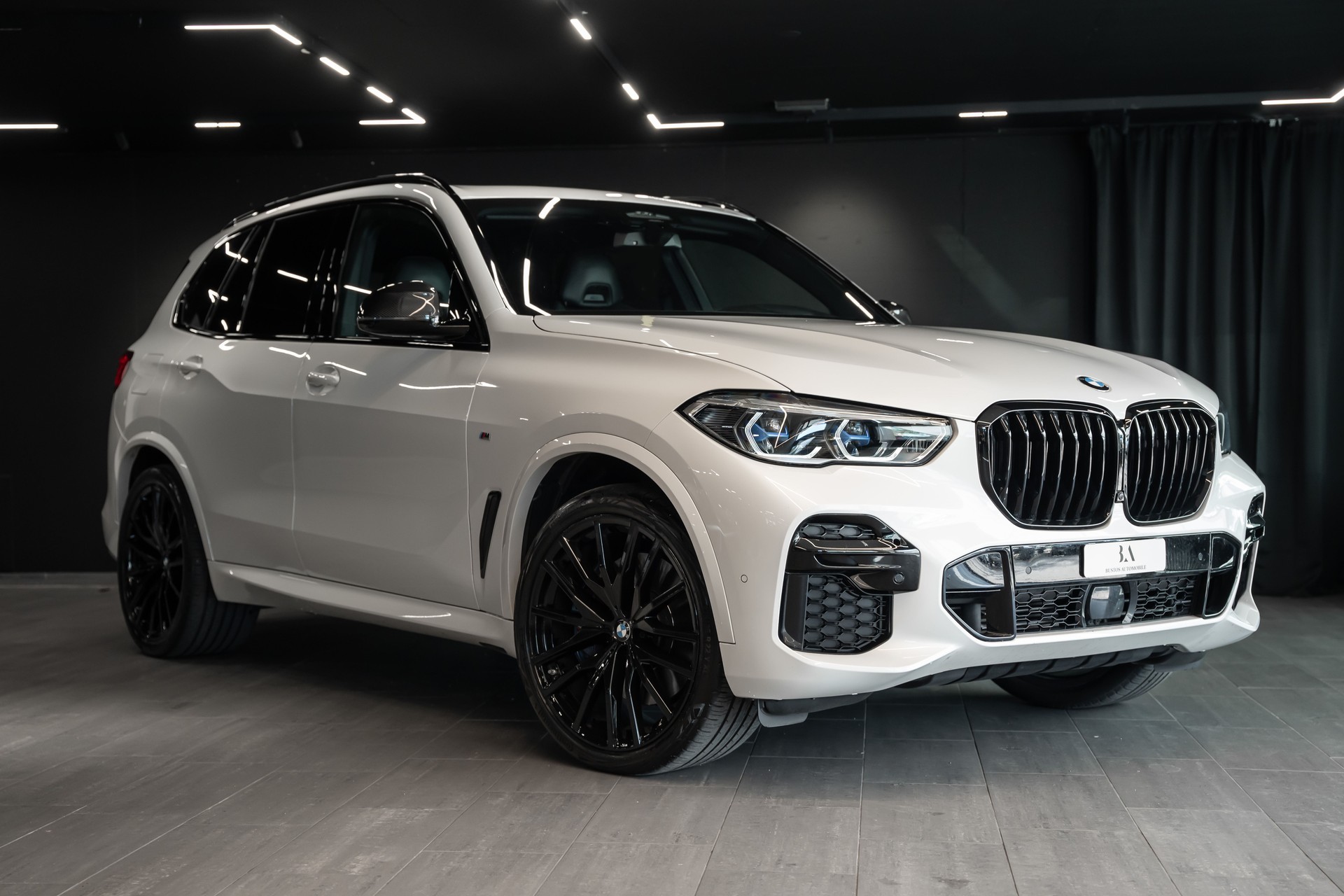 BMW X5 xDrive 40d M Sport / CH Auto / Werksgarantie / Vollausstattung / Schiebedach / Lenkradheizung / Thermoelectric