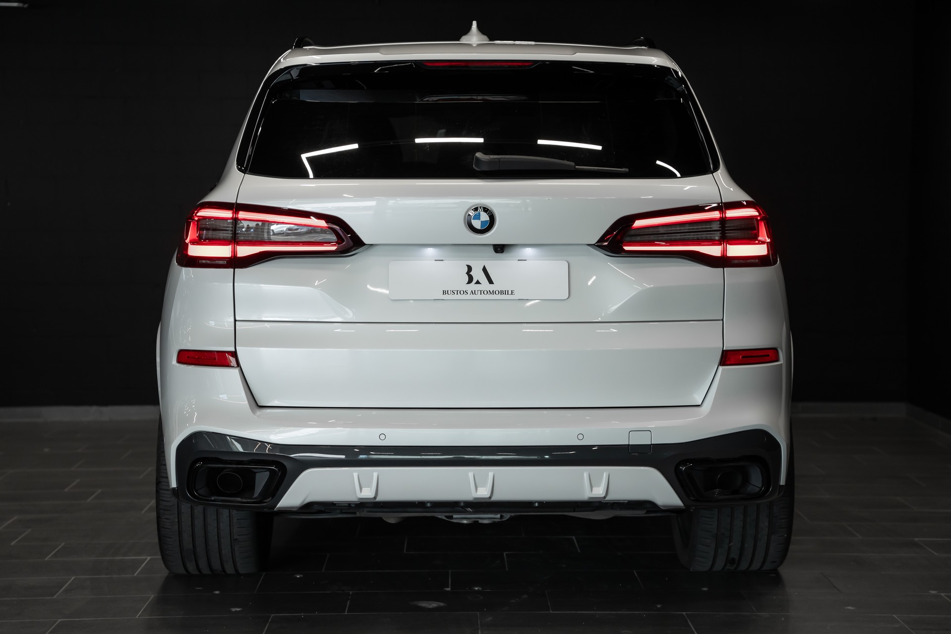 BMW X5 xDrive 40d M Sport / CH Auto / Werksgarantie / Vollausstattung / Schiebedach / Lenkradheizung / Thermoelectric-image-7