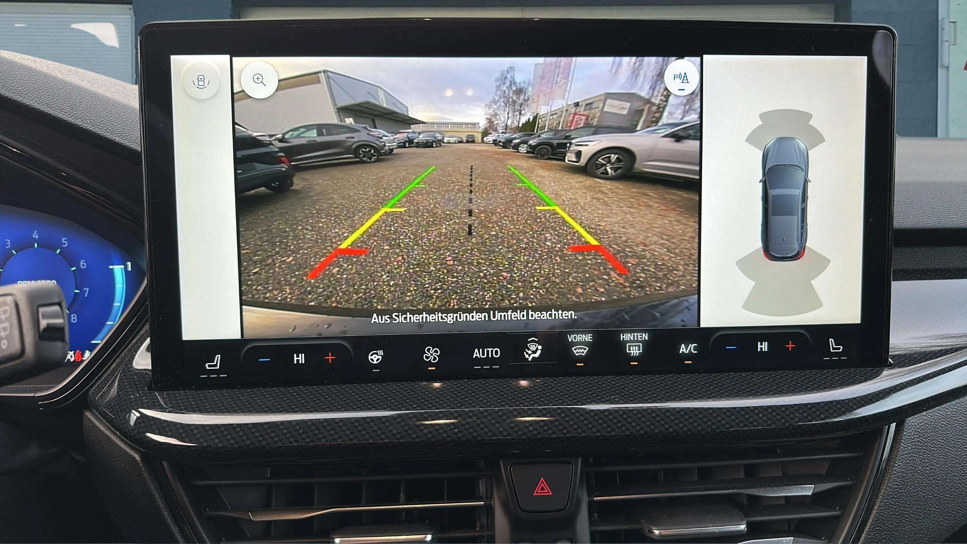 FORD Focus 1.0 MHEV ST-Line X Automat 155PS mit B&O Soundsystem + AHK-image-16