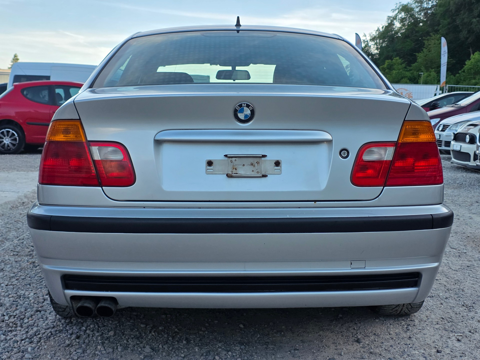 BMW 328i *** Frisch ab MFK / Frisch ab Service / Gratis Lieferung ***-showroom-element-3