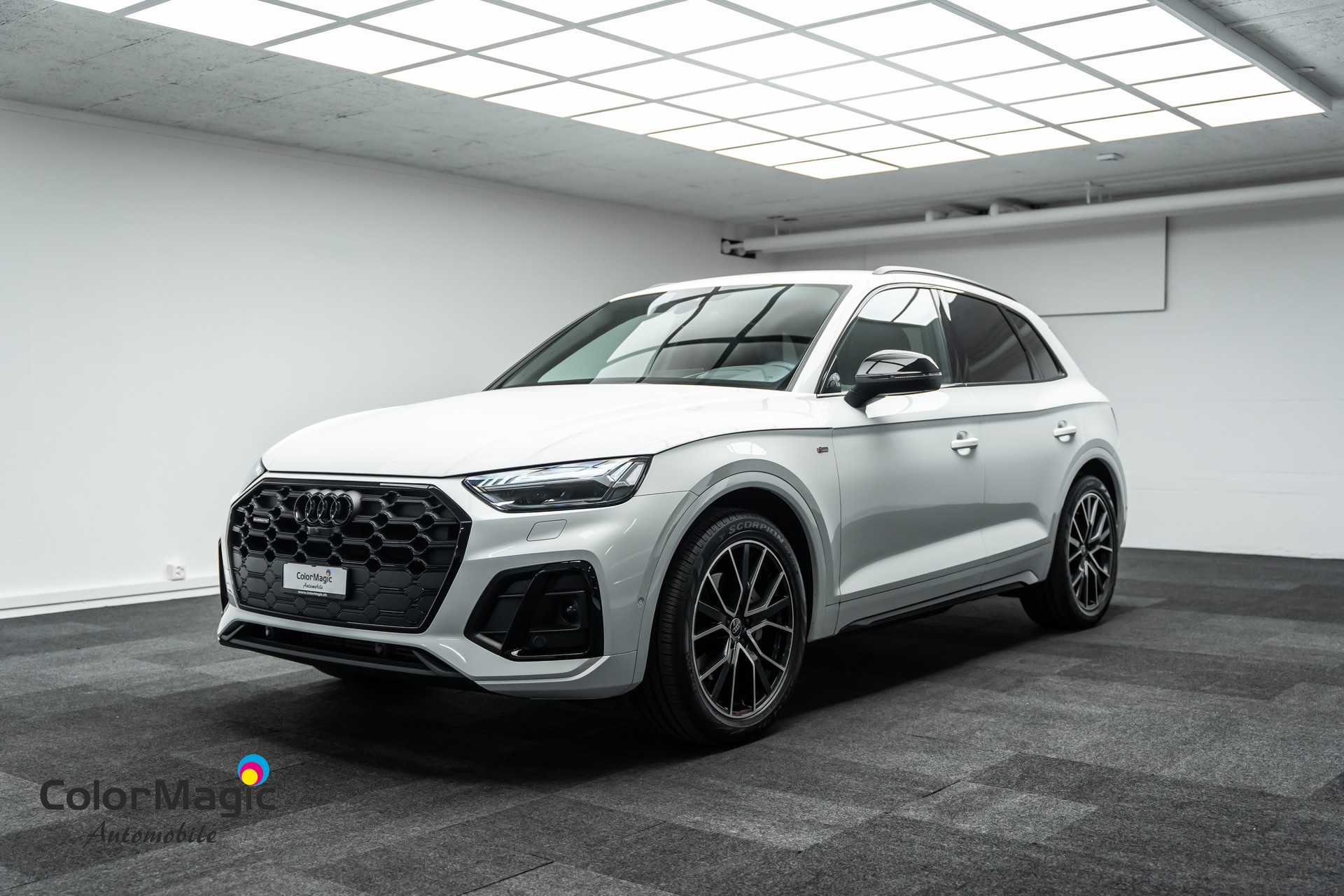 AUDI * Q5 40 TFSI S LINE QUATTRO * WERKSGARANTIE BIS 05.2027 * LEASING AB 370.- *