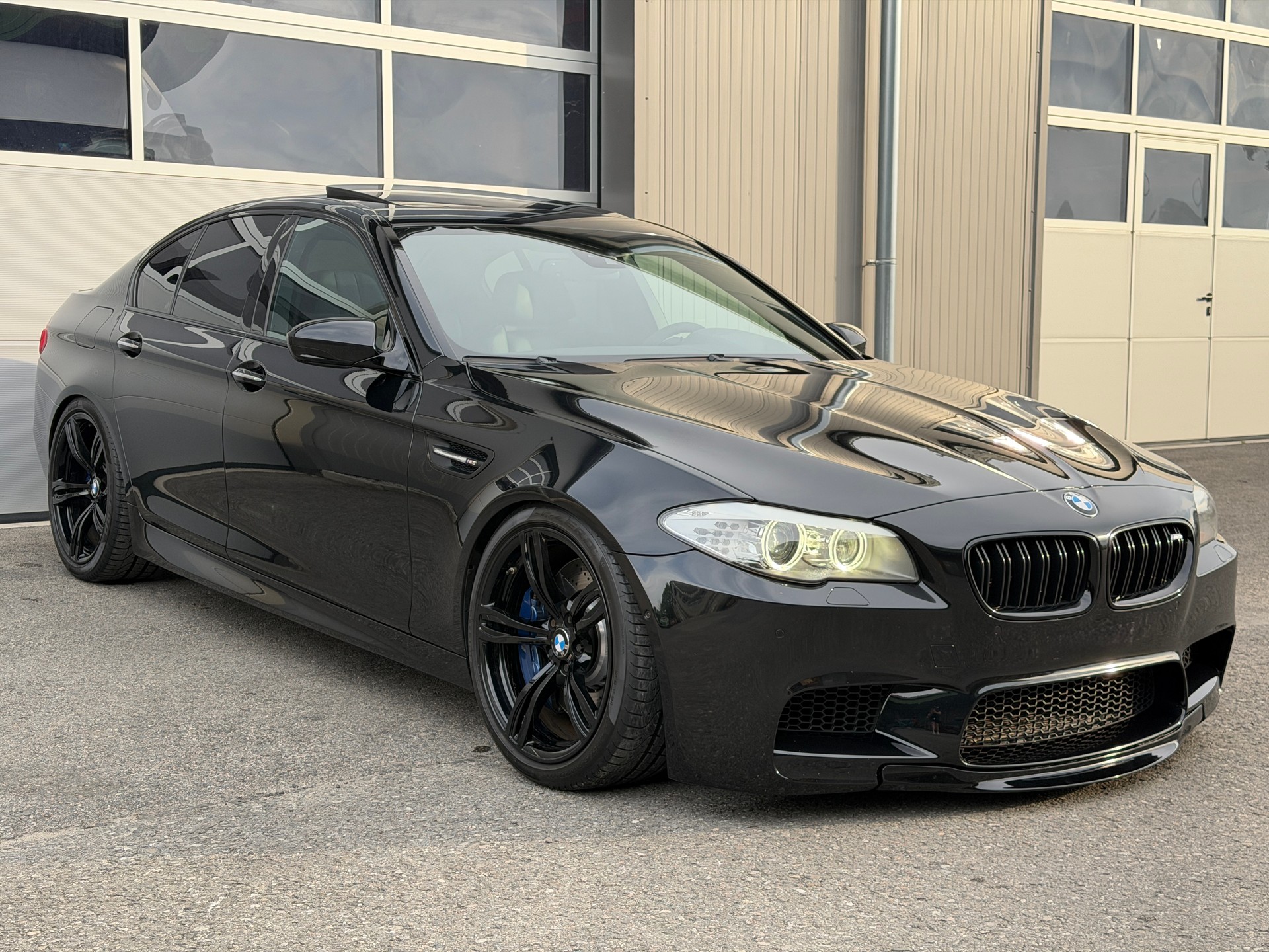 BMW M5 Drivelogic-image-3