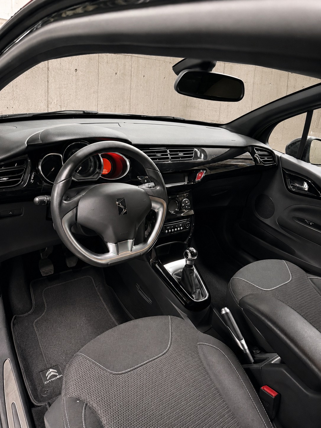 DS AUTOMOBILES DS3 1.6 VTi 120 PS | Frisch ab MFK | Klima | Tempomat | Sofort fahrbereit-image-4