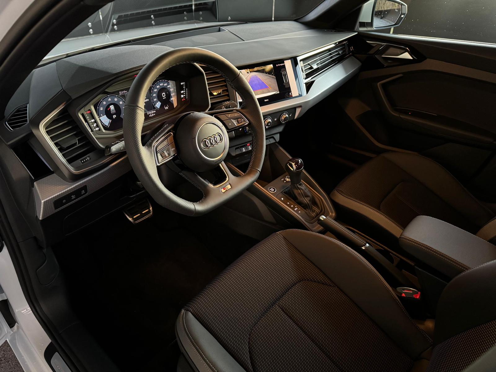AUDI A1 Sportback 35 TFSI advanced S-tronic-image-4