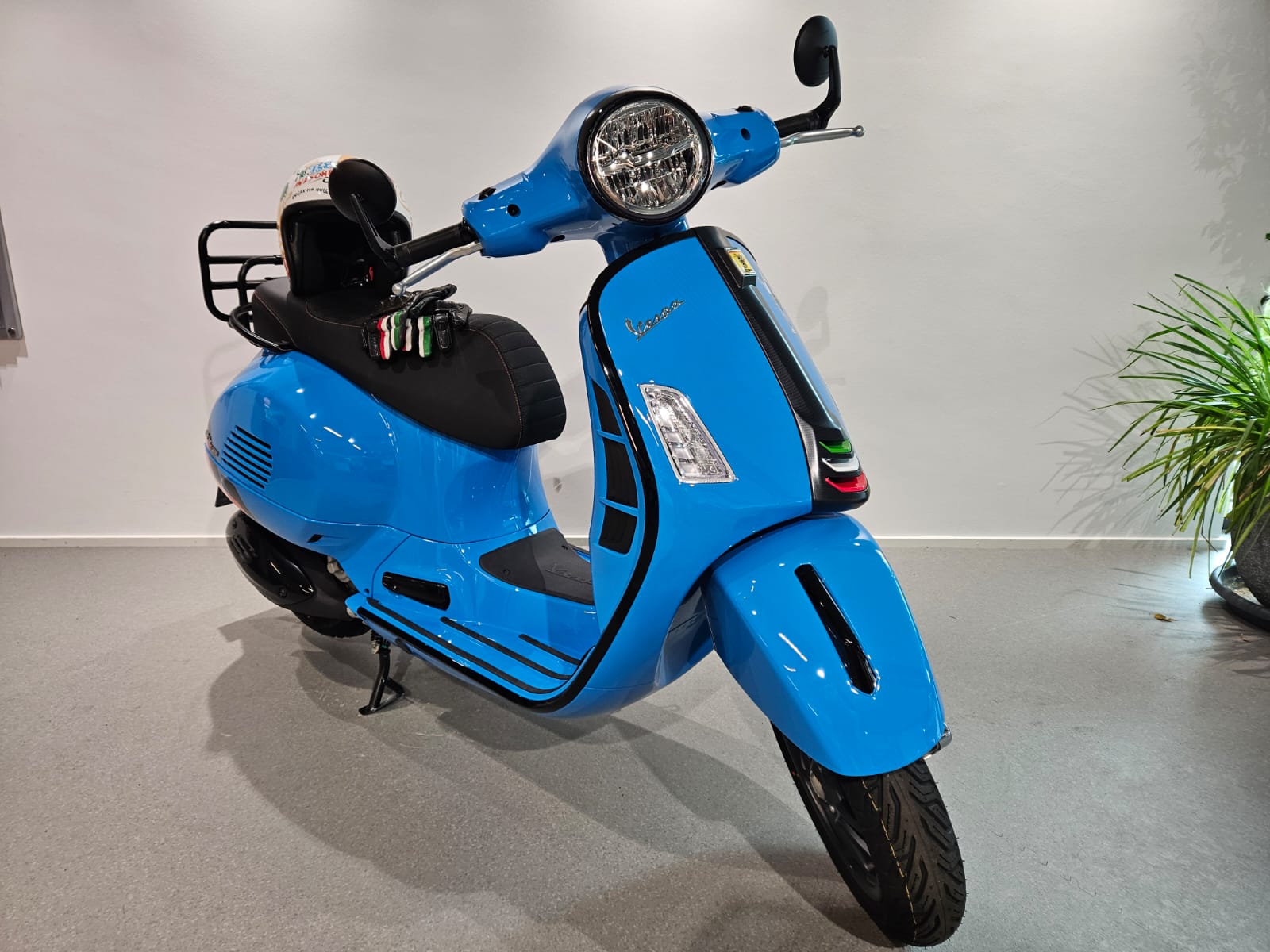 PIAGGIO Vespa GTS 310 Super Sport RST E5+-image-2