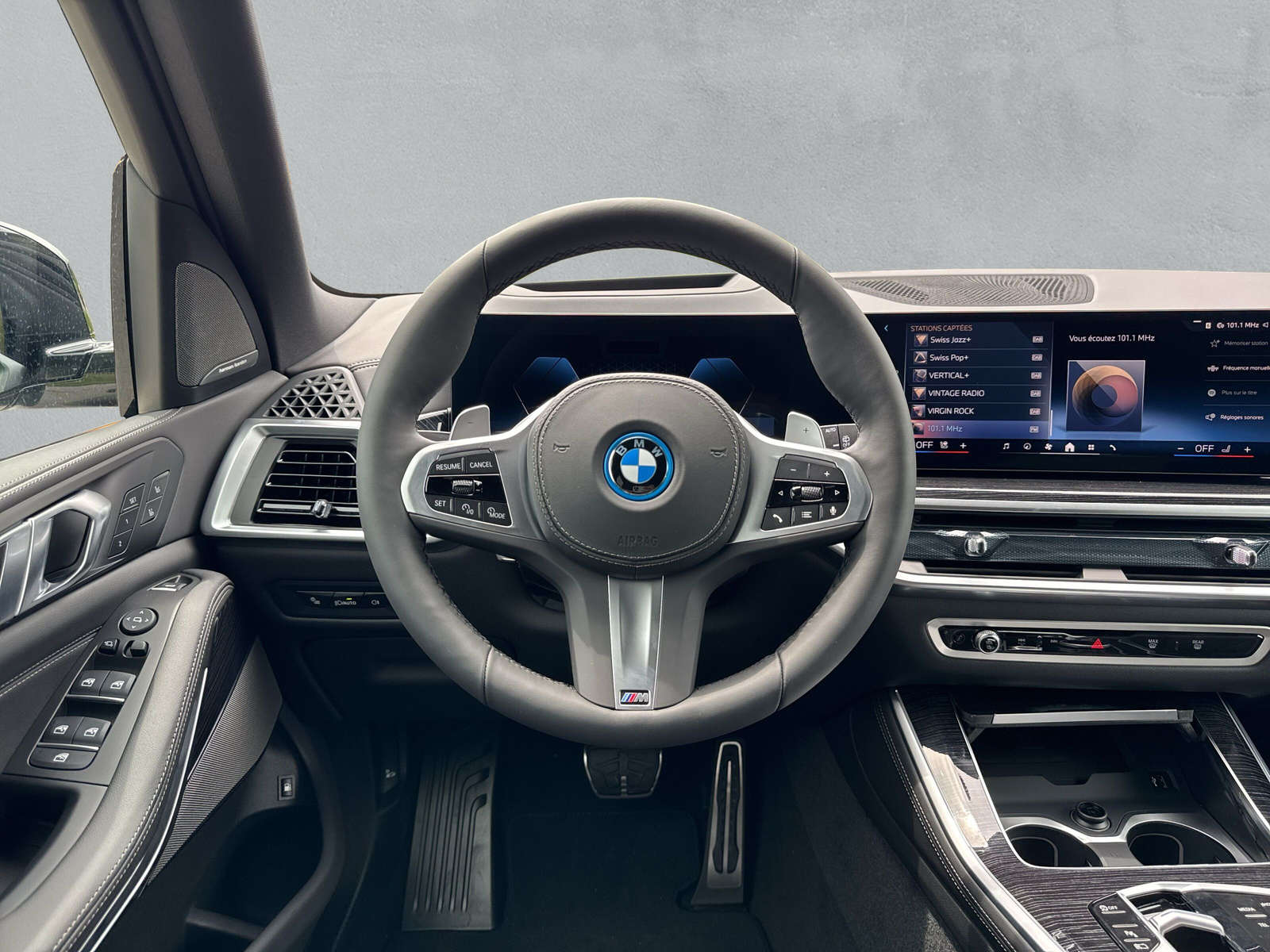 BMW X5 xDrive 50e M Sport Pro Steptronic-image-19