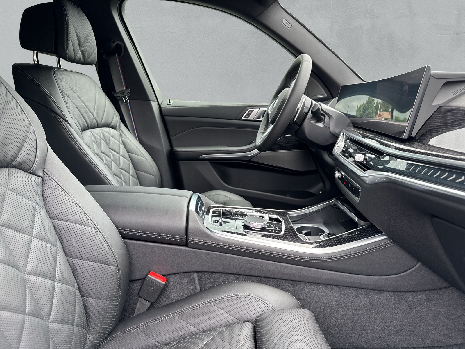 BMW X5 xDrive 50e M Sport Pro Steptronic-image-12