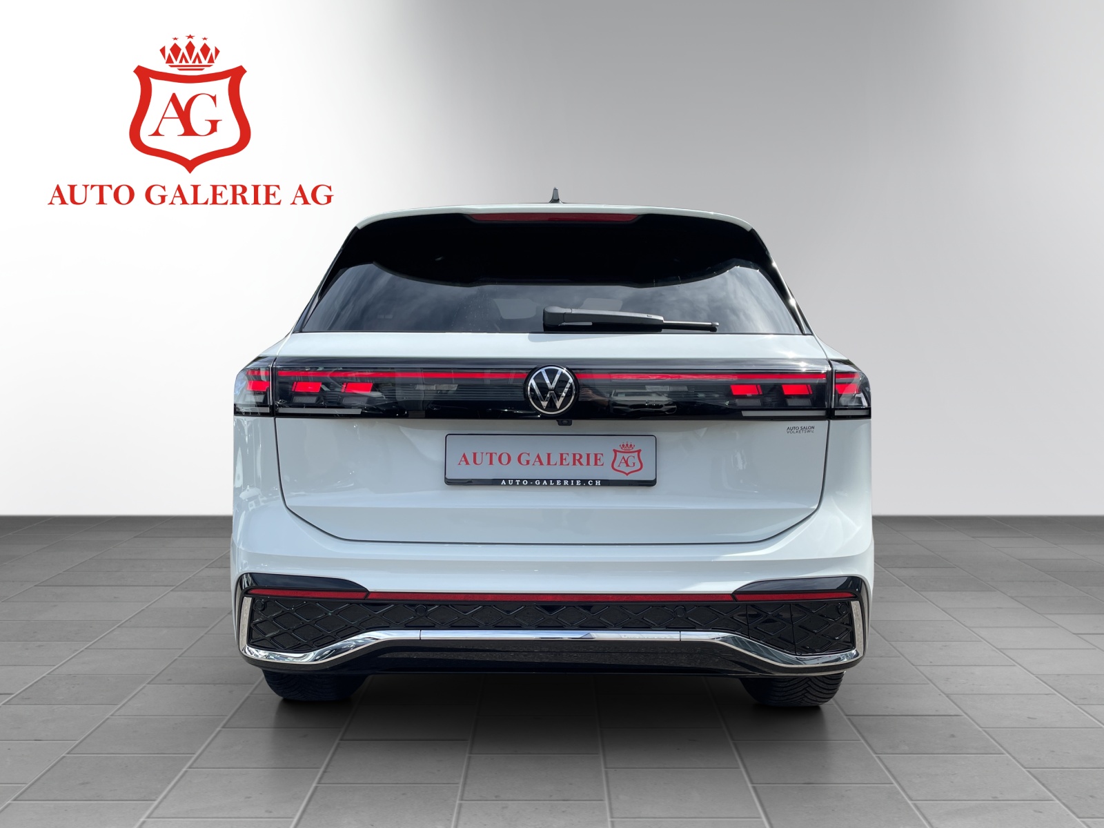 VW Tiguan 2.0 TDI SCR R-Line 4Motion DSG-image-7