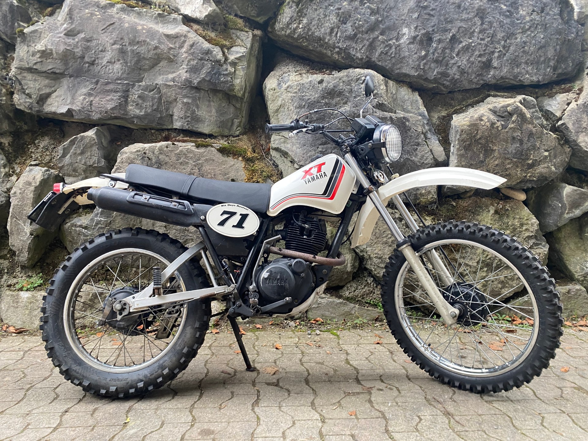 YAMAHA XT 125-image-0