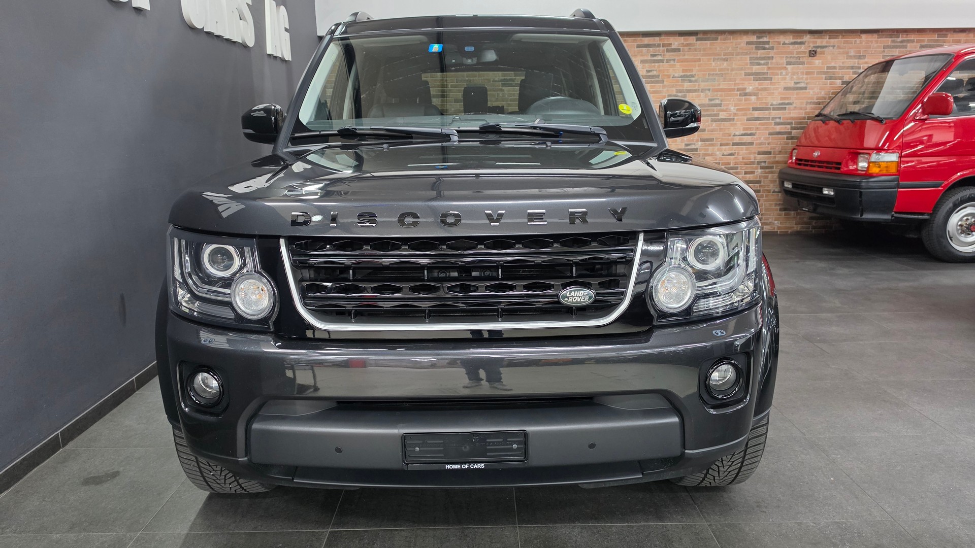 LAND ROVER Discovery 3.0 SDV6 HSE Automatic-image-15