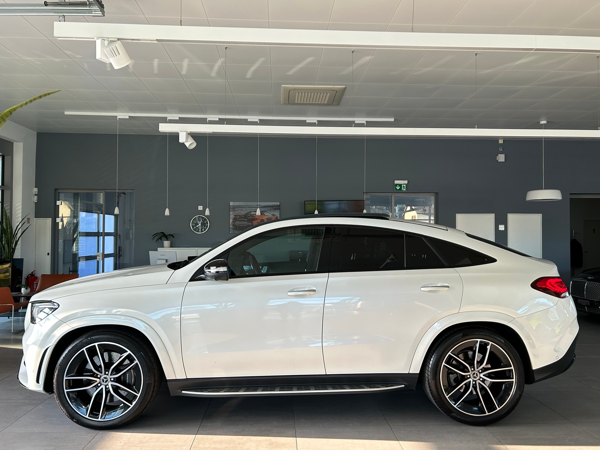 MERCEDES-BENZ GLE Coupé 400 d 4Matic 9G-Tronic-showroom-element-3