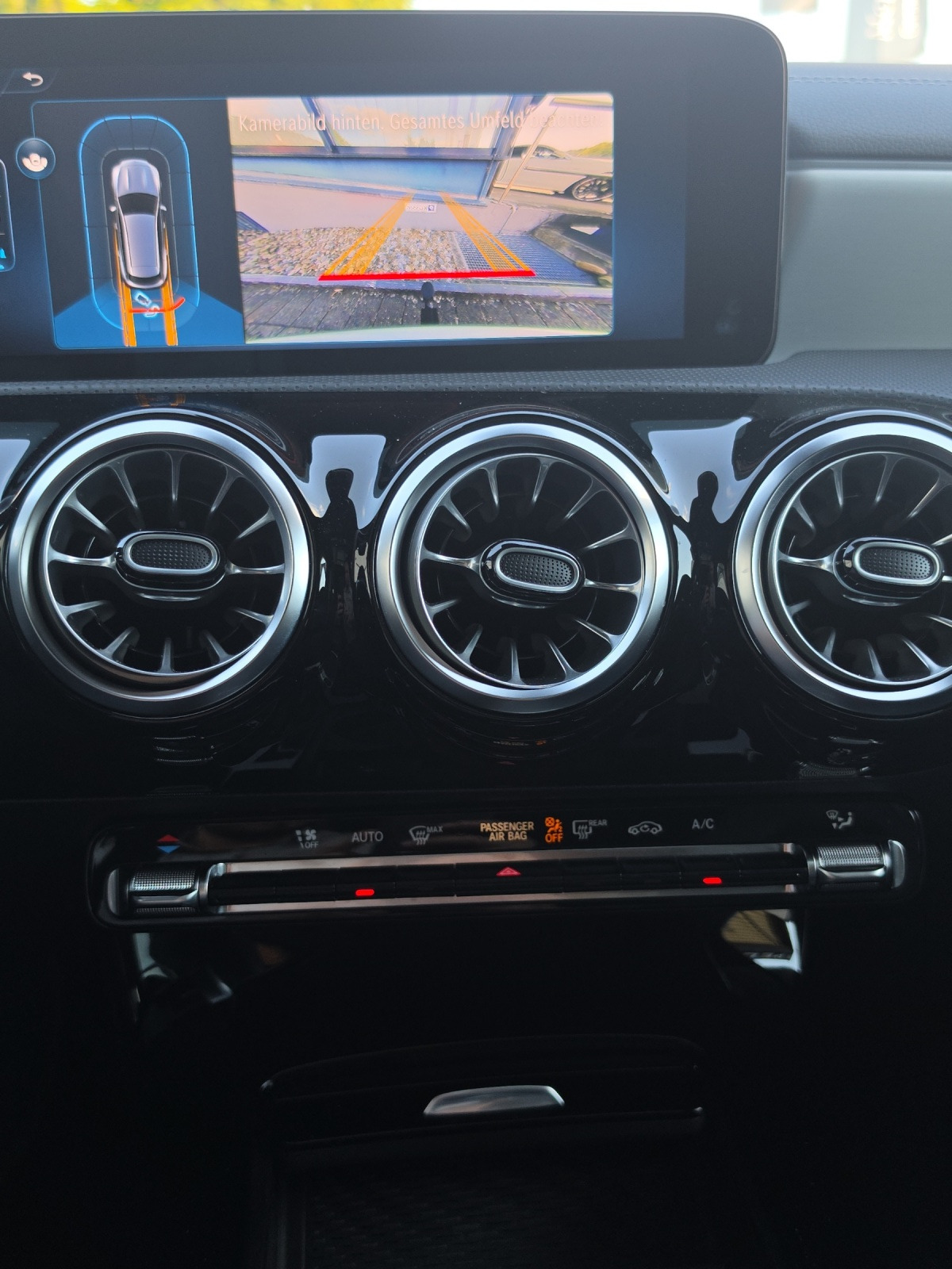 MERCEDES-BENZ CLA Shooting Brake 250 4Matic 8G-DCT-image-12