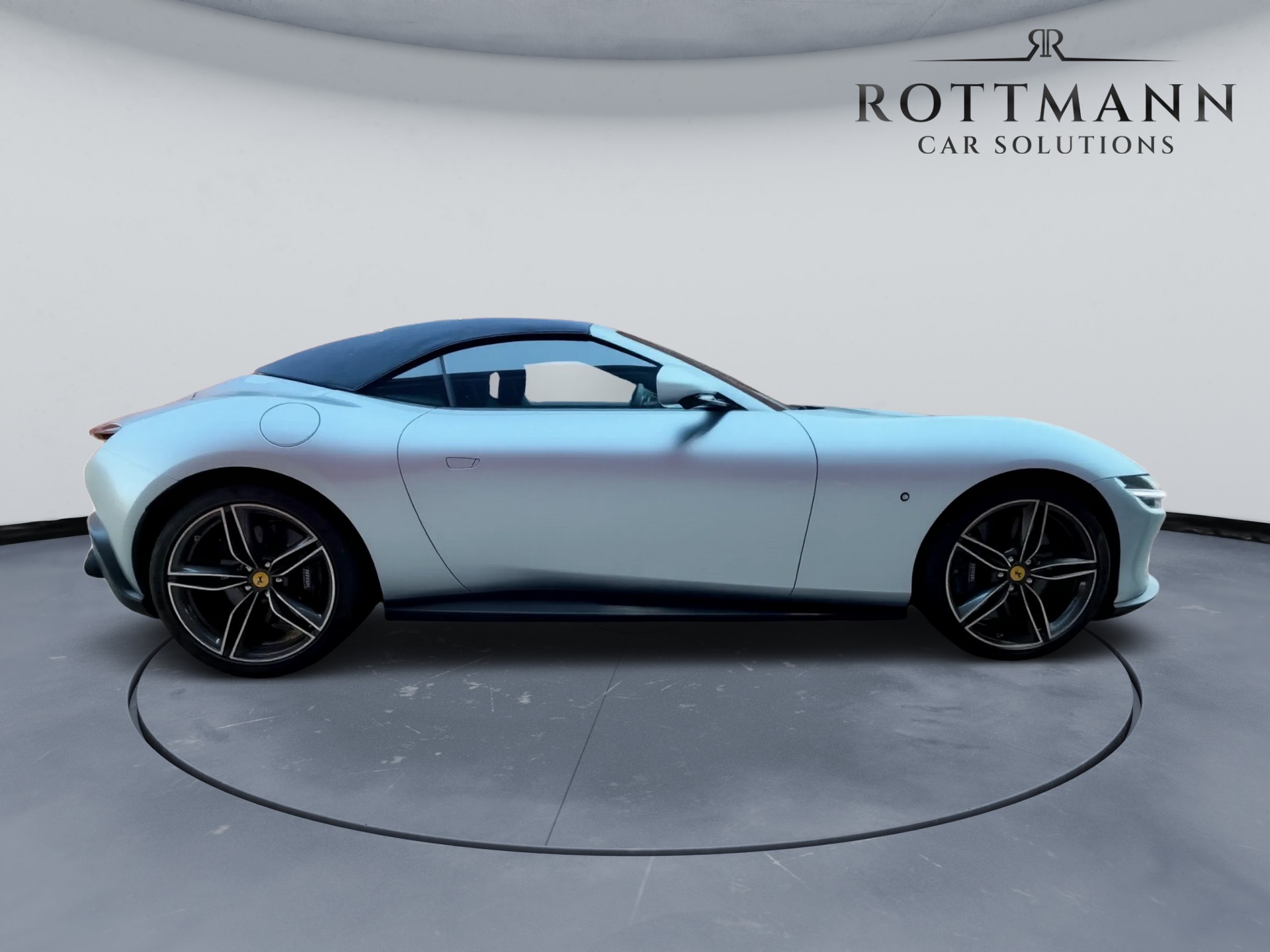 FERRARI Roma Spider 3.9 V8 T Atelier Grigio Alloy-image-11