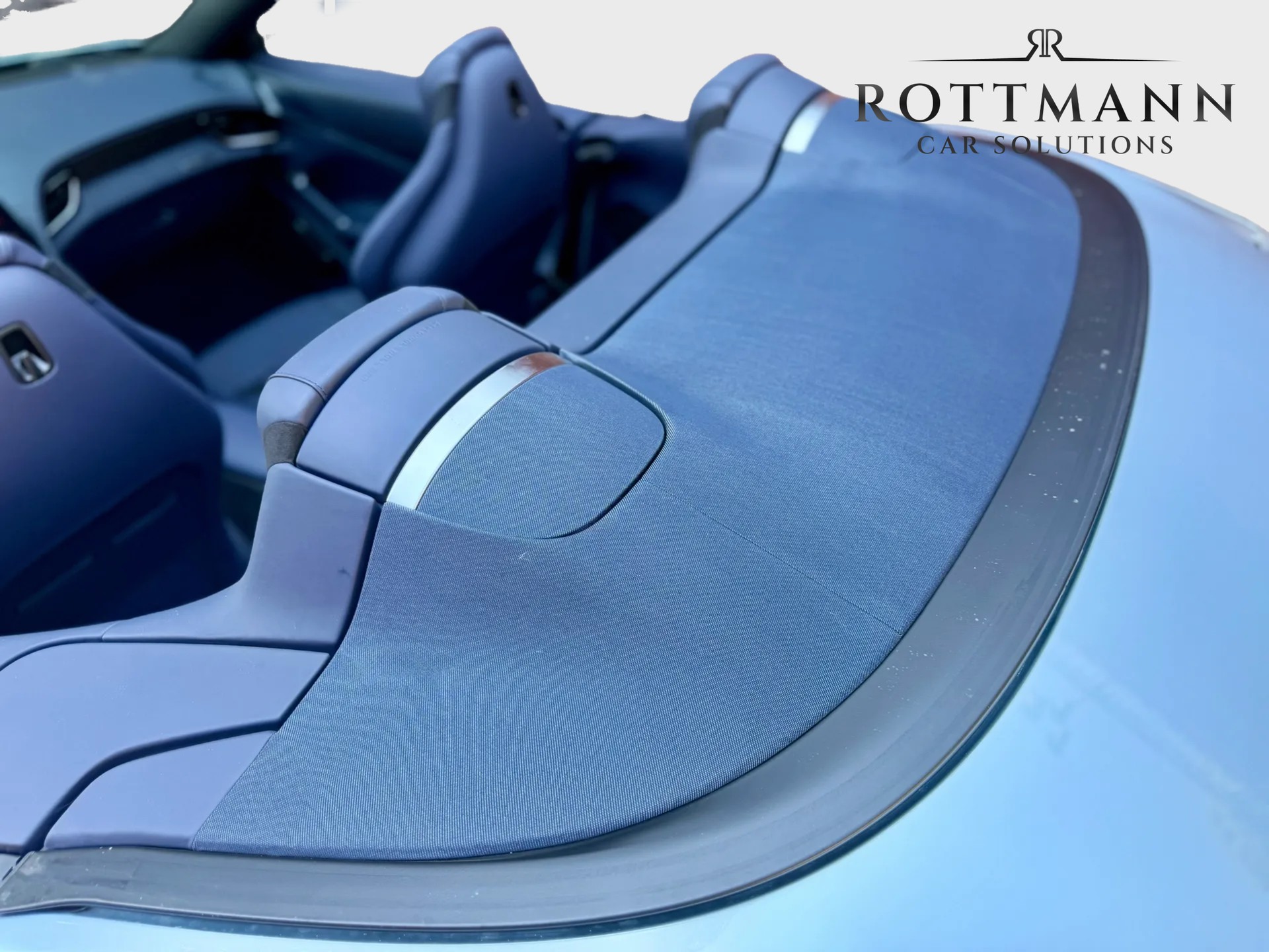FERRARI Roma Spider 3.9 V8 T Atelier Grigio Alloy-image-12