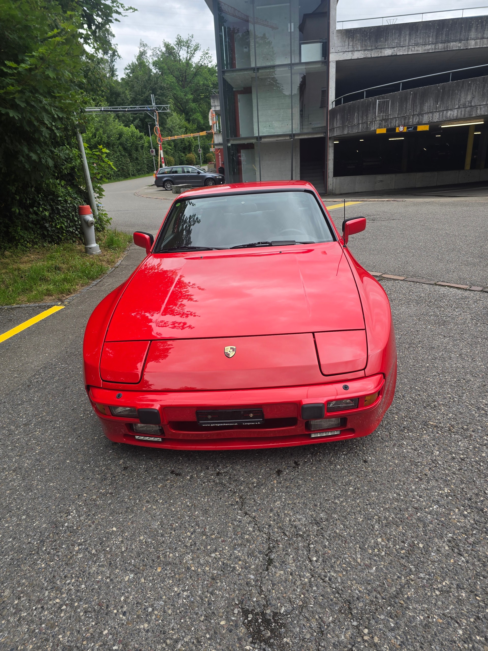 PORSCHE 944