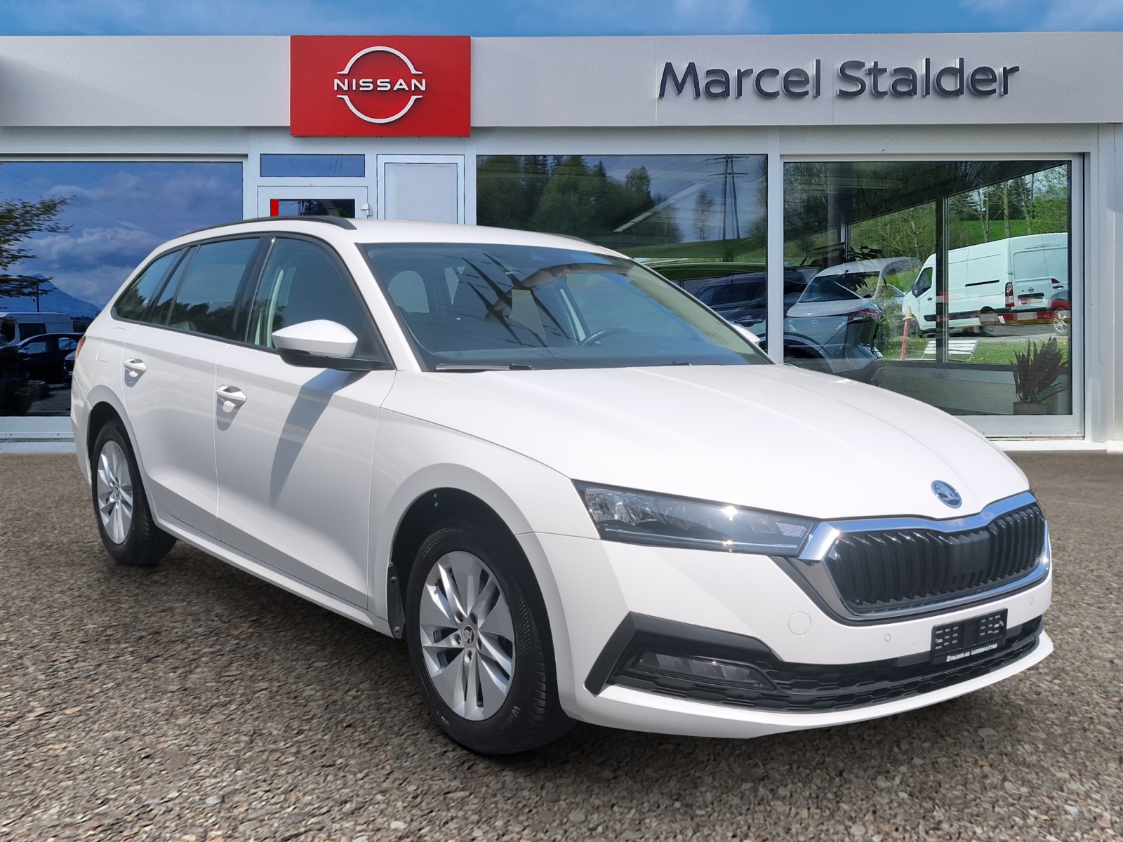 SKODA Octavia Combi 2.0 TDI DSG Ambition 4x4-image-6