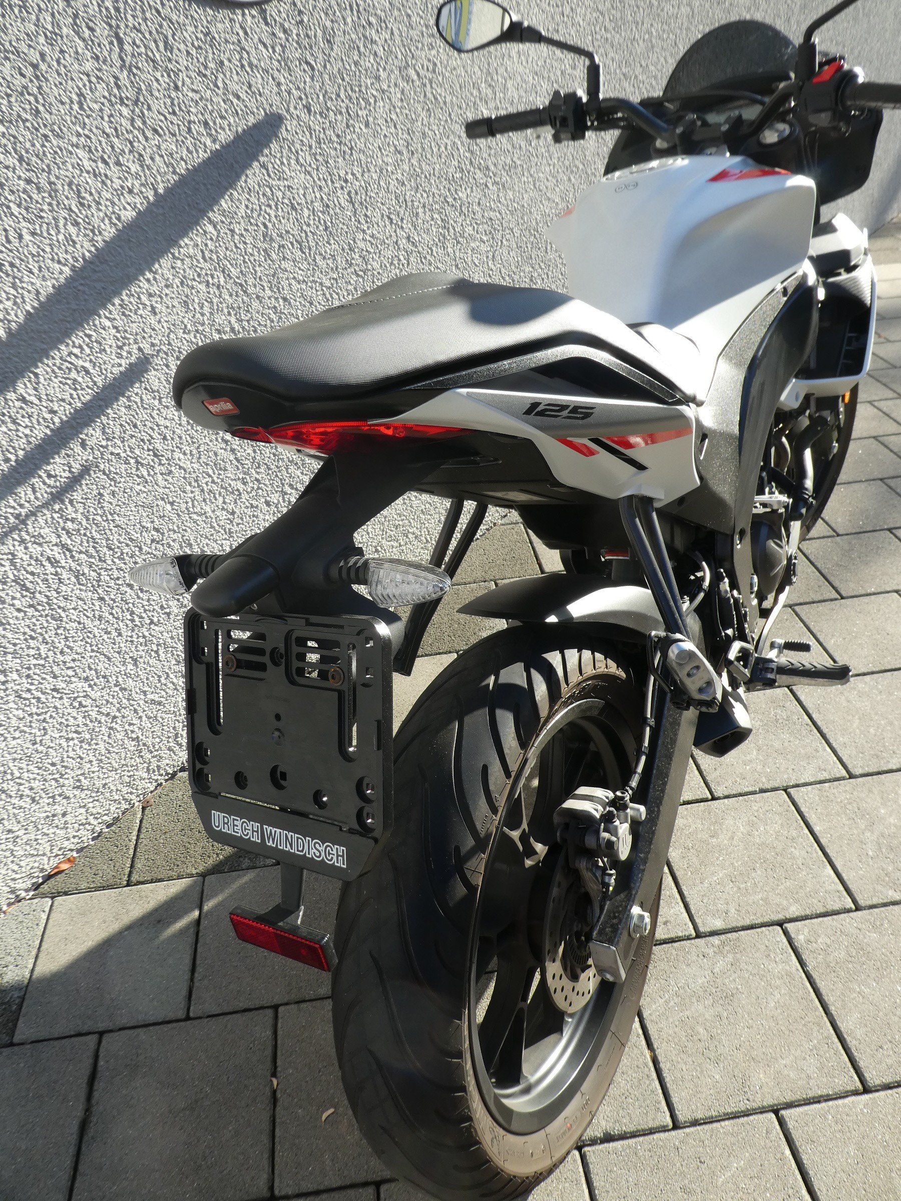 APRILIA Tuono 125-image-2