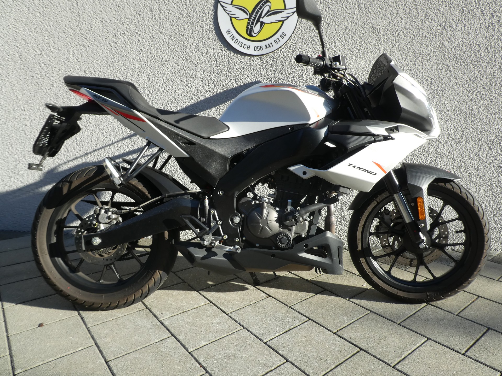 APRILIA Tuono 125-image-0