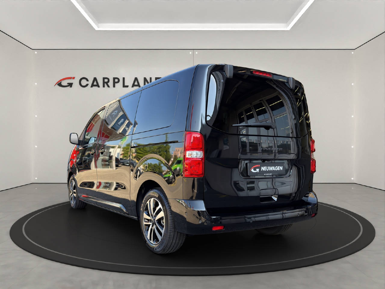 PEUGEOT Traveller Standard 2.2 BlueHDi-showroom-element-2