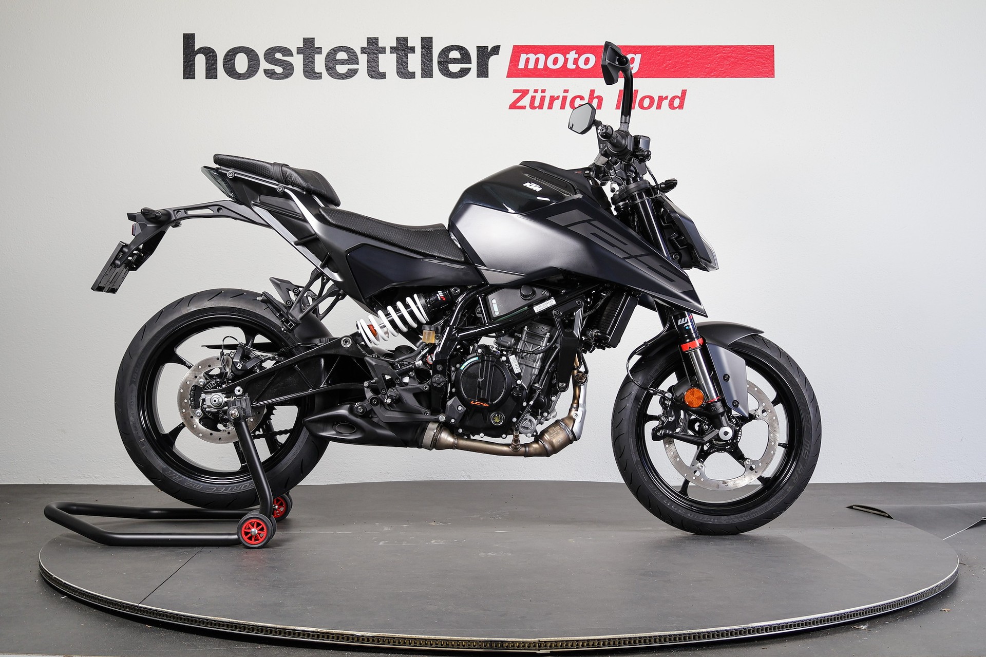 KTM 125 Duke-image-1