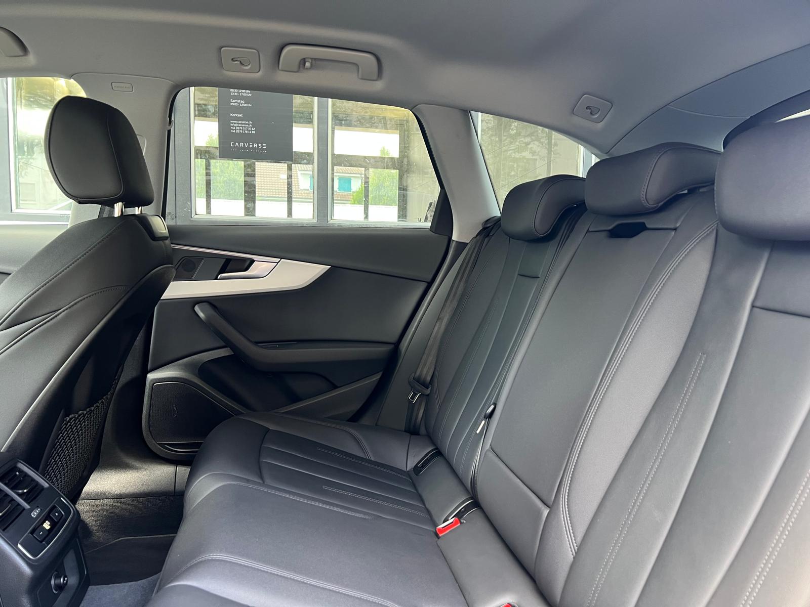 AUDI A4 Avant 2.0 40 TDI S Line quattro S-Tronic-image-9