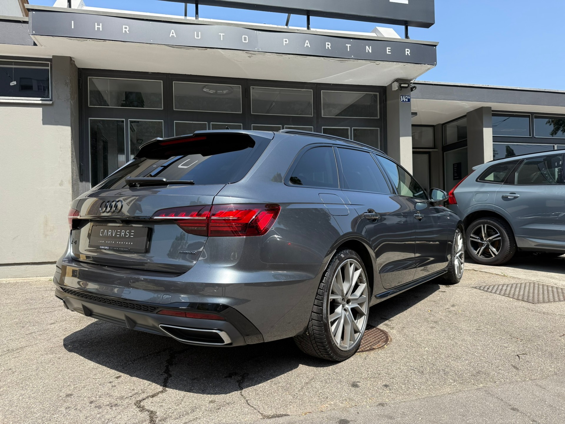 AUDI A4 Avant 2.0 40 TDI S Line quattro S-Tronic-showroom-element-3