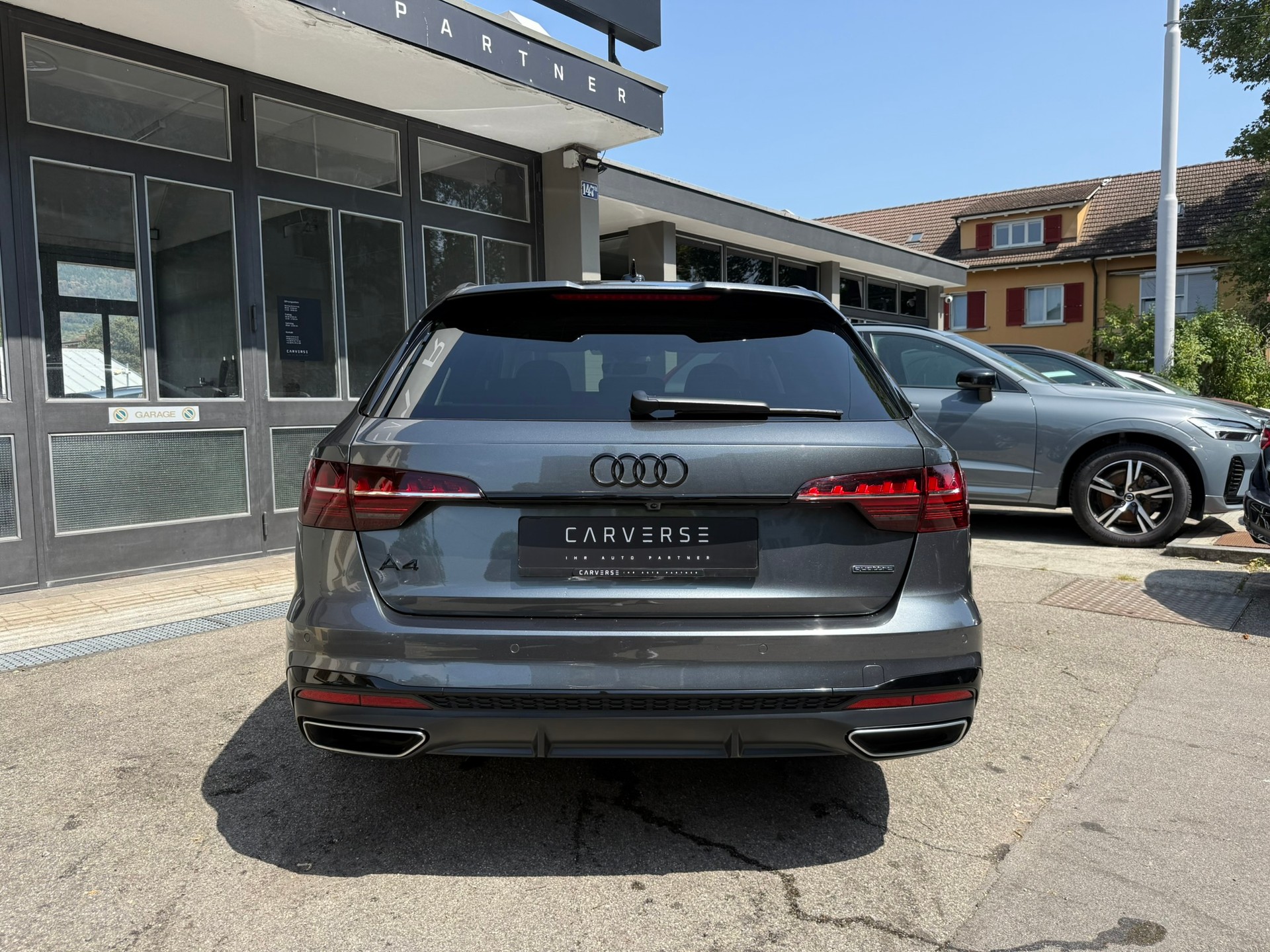 AUDI A4 Avant 2.0 40 TDI S Line quattro S-Tronic-image-4