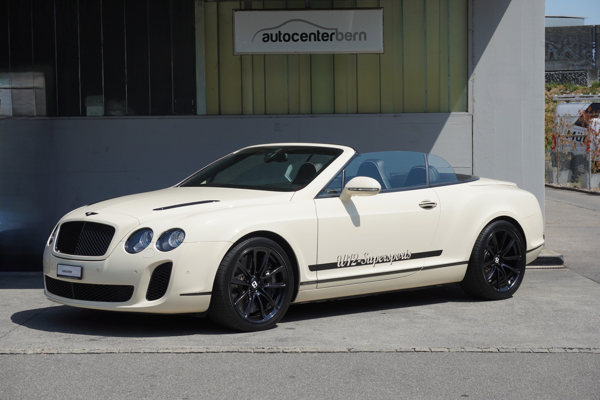 BENTLEY Continental Supersports Convertible 6.0