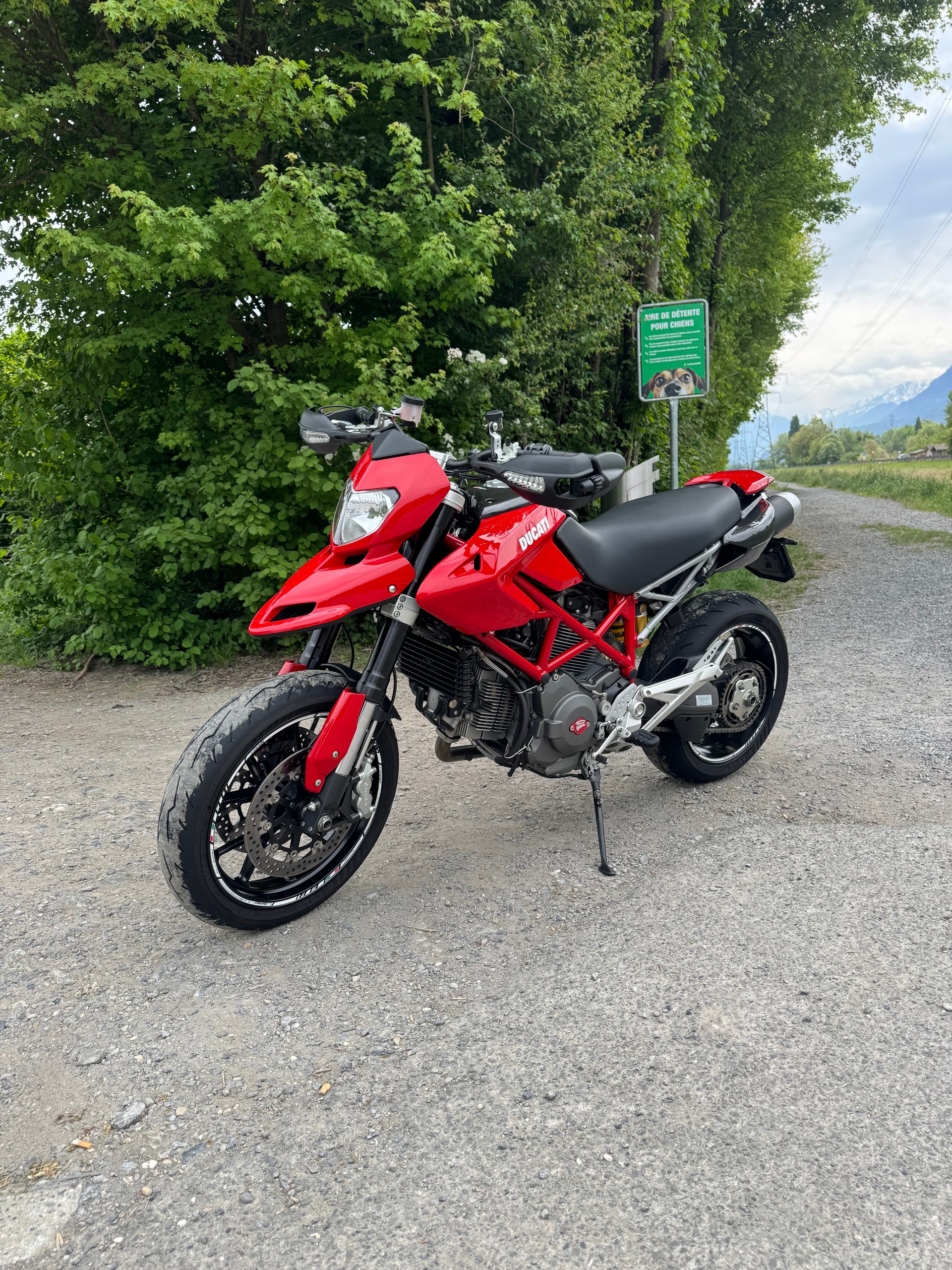 DUCATI 1100-image-0
