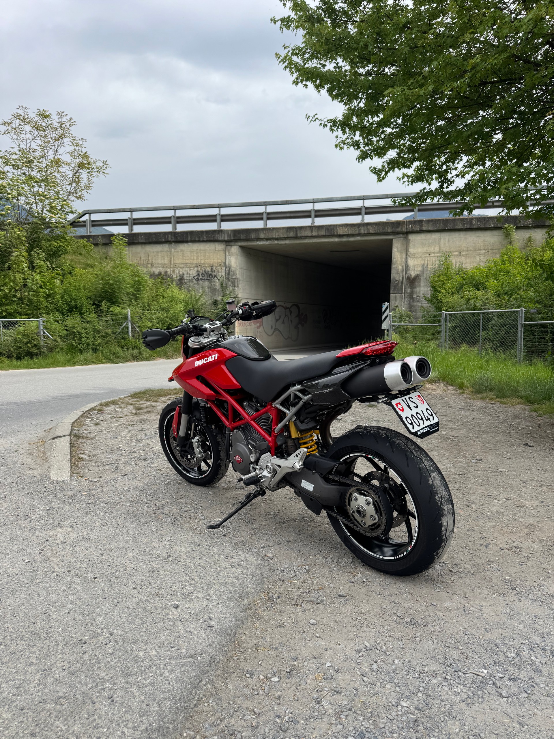 DUCATI 1100-image-5
