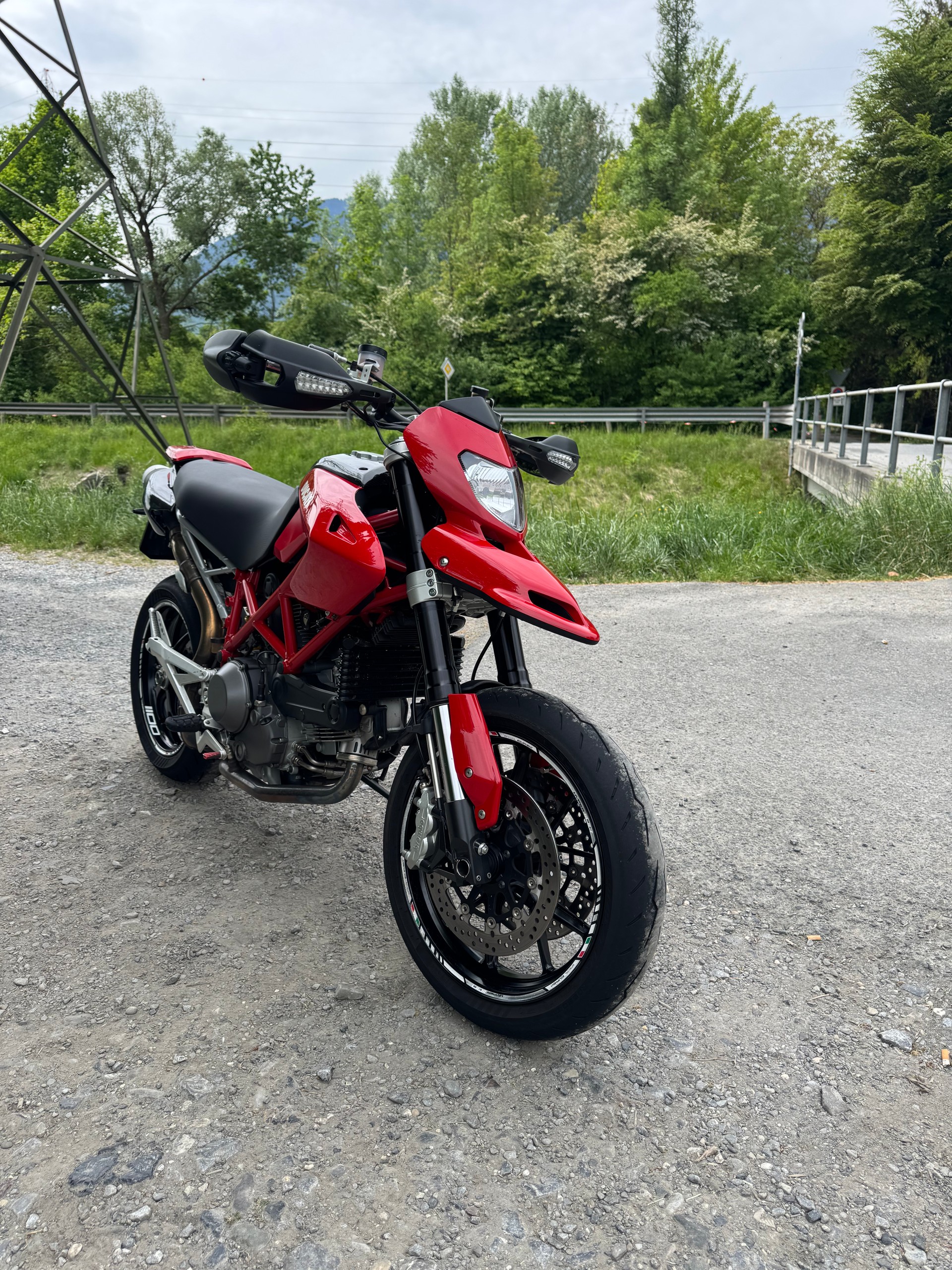 DUCATI 1100-image-4