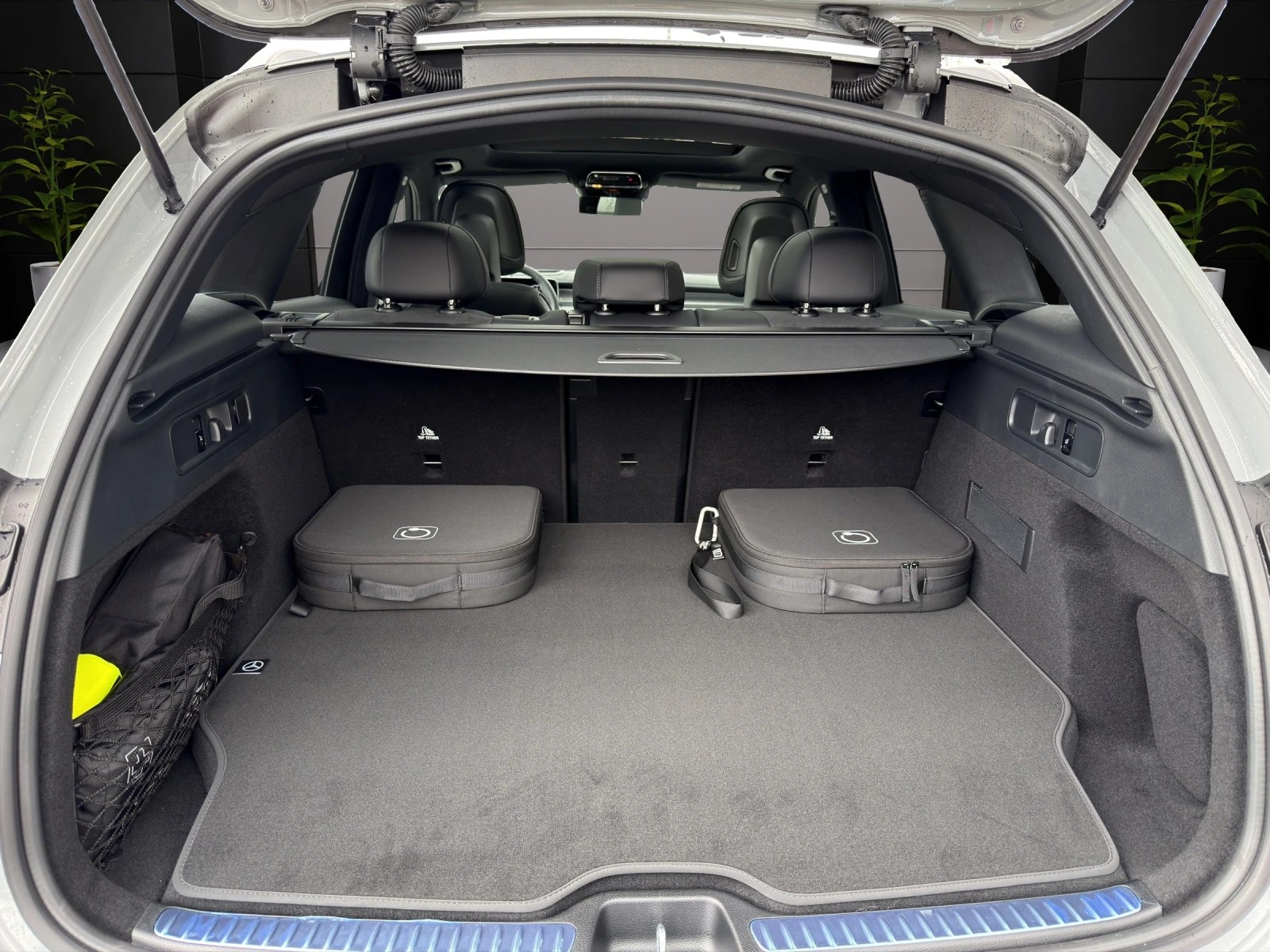 MERCEDES-BENZ GLC 400 e 4Matic EQ Star 9G-Tronic-image-9