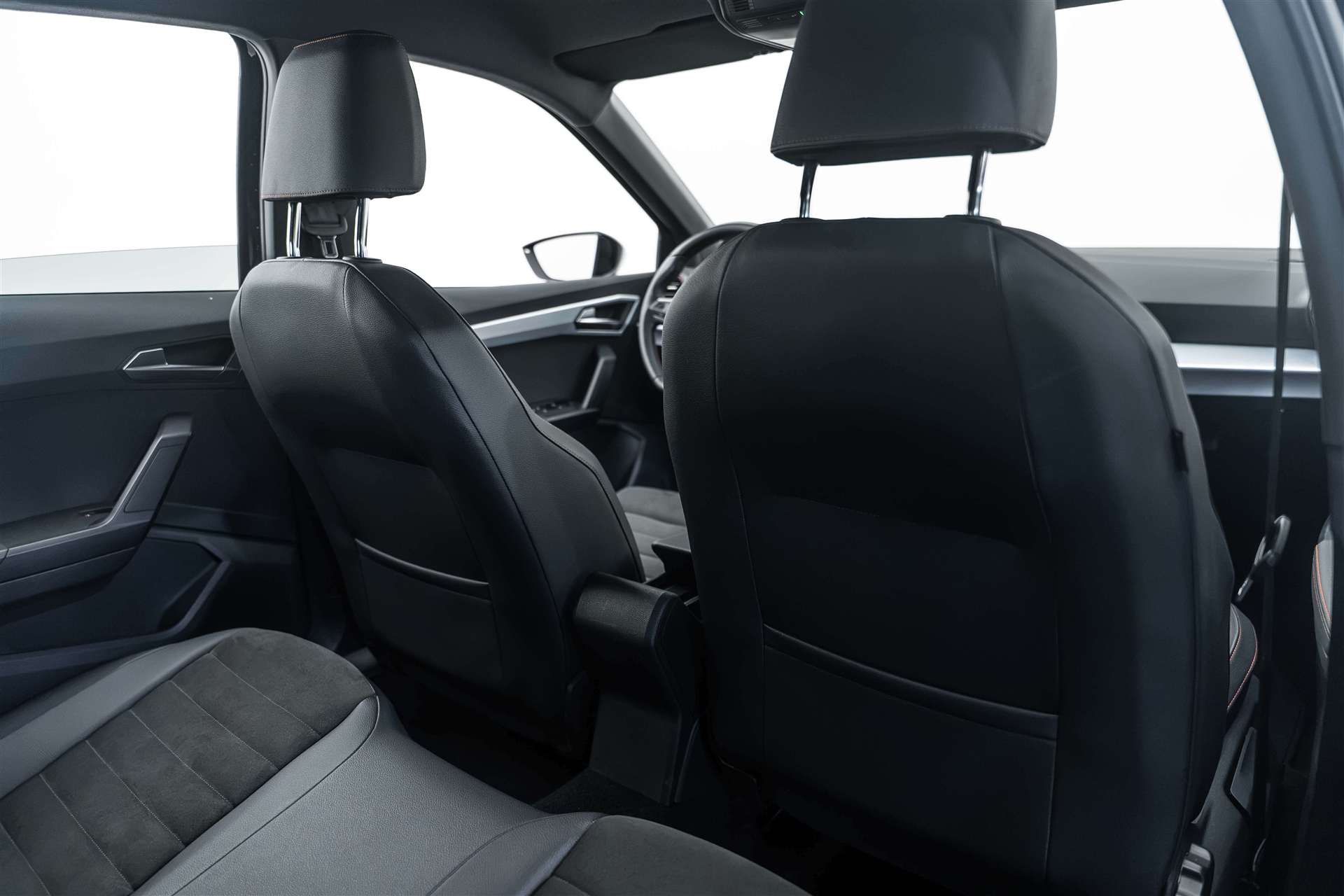 SEAT SEAT Arona 1.5 Eco TSI FR DSG-image-12