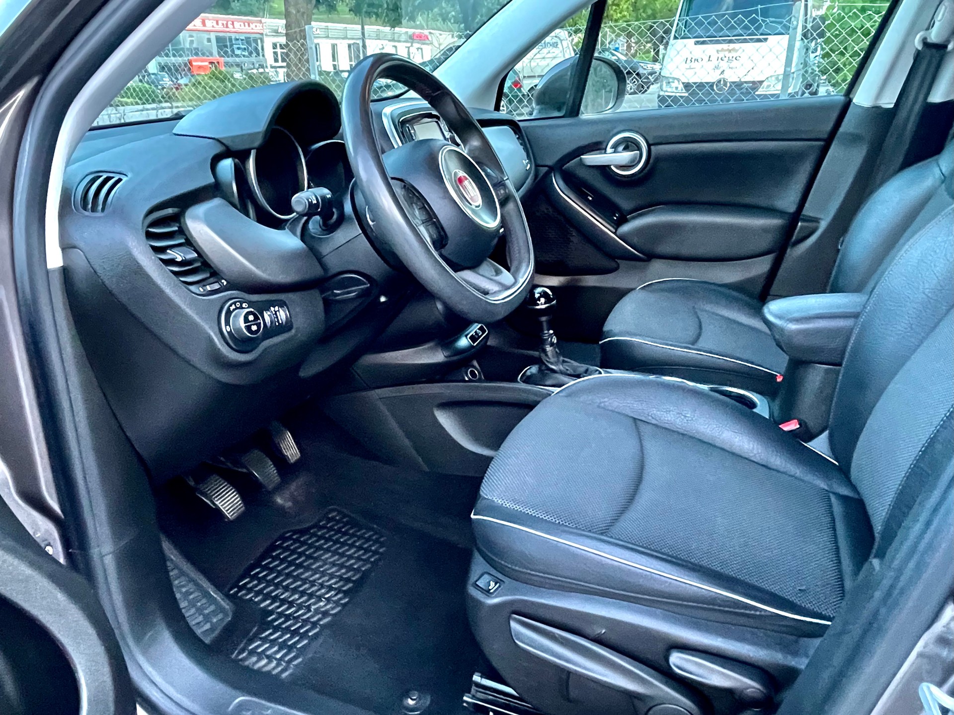 FIAT 500X 2.0 MJ Cross Plus 4x4-image-22