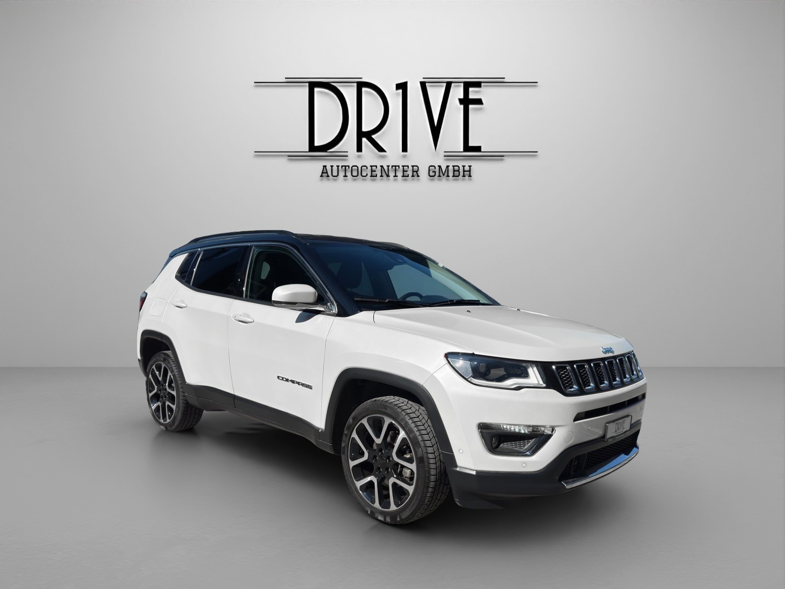 JEEP Compass 1.4 Turbo Limited AWD 9ATX-showroom-element-2