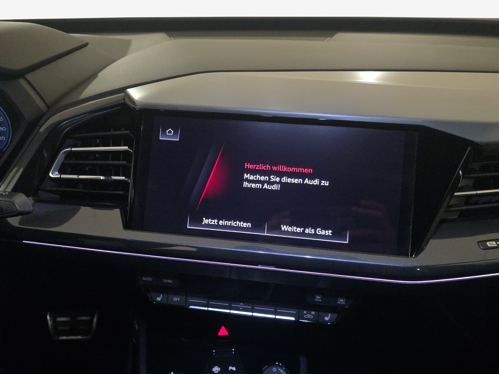 AUDI Q4 Sportback e-tron 50 quattro-image-11