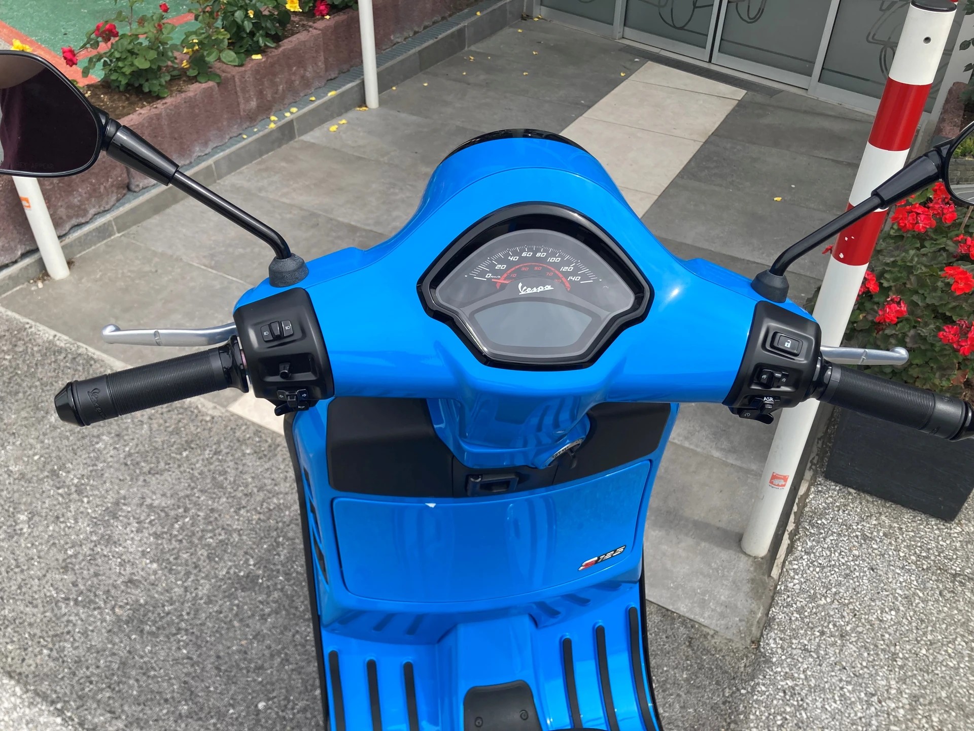 PIAGGIO Vespa GTS 310 Super Sport RST E5+-showroom-element-2