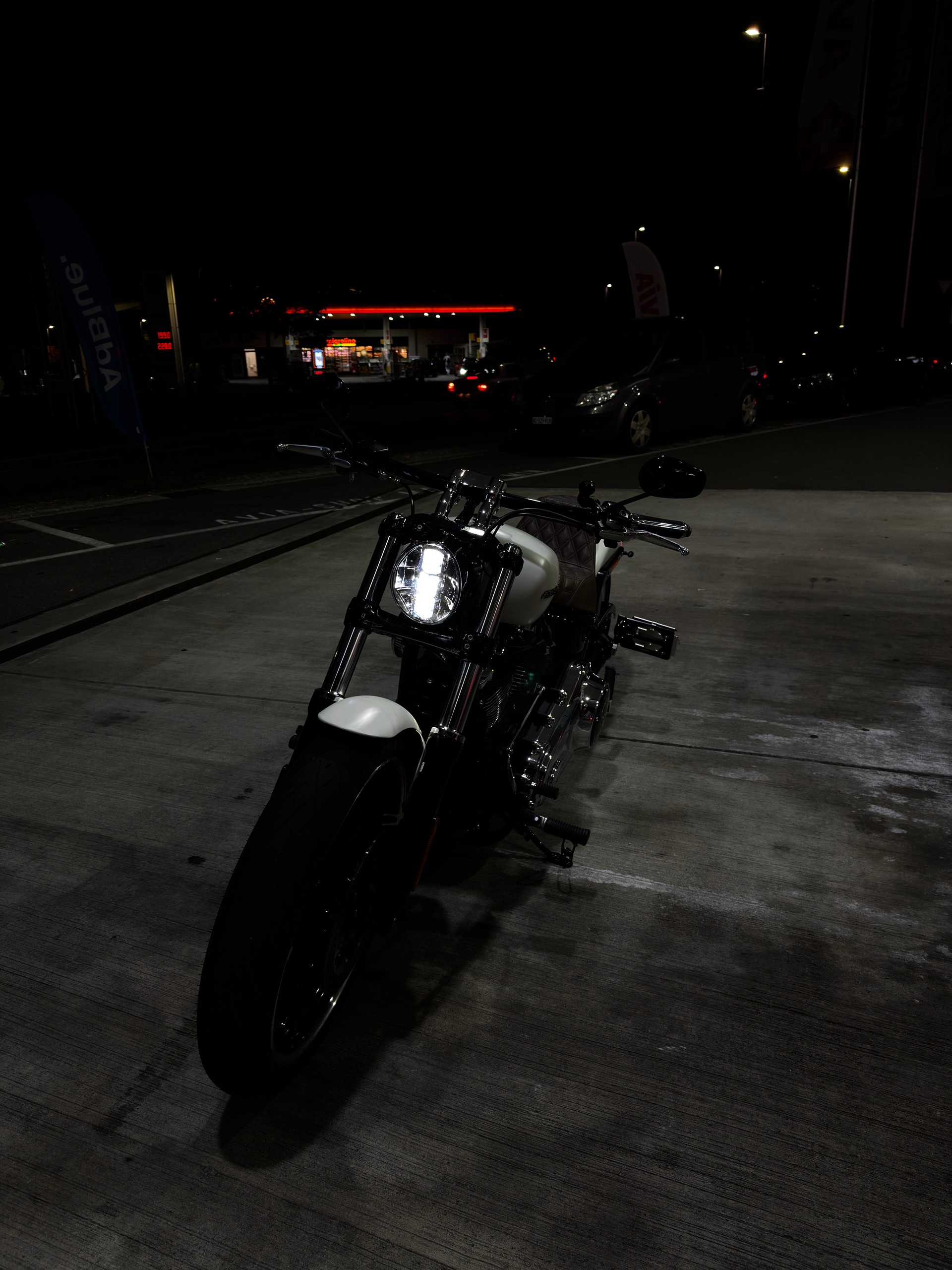 HARLEY-DAVIDSON FXBRS Breakout 114 ABS-image-3
