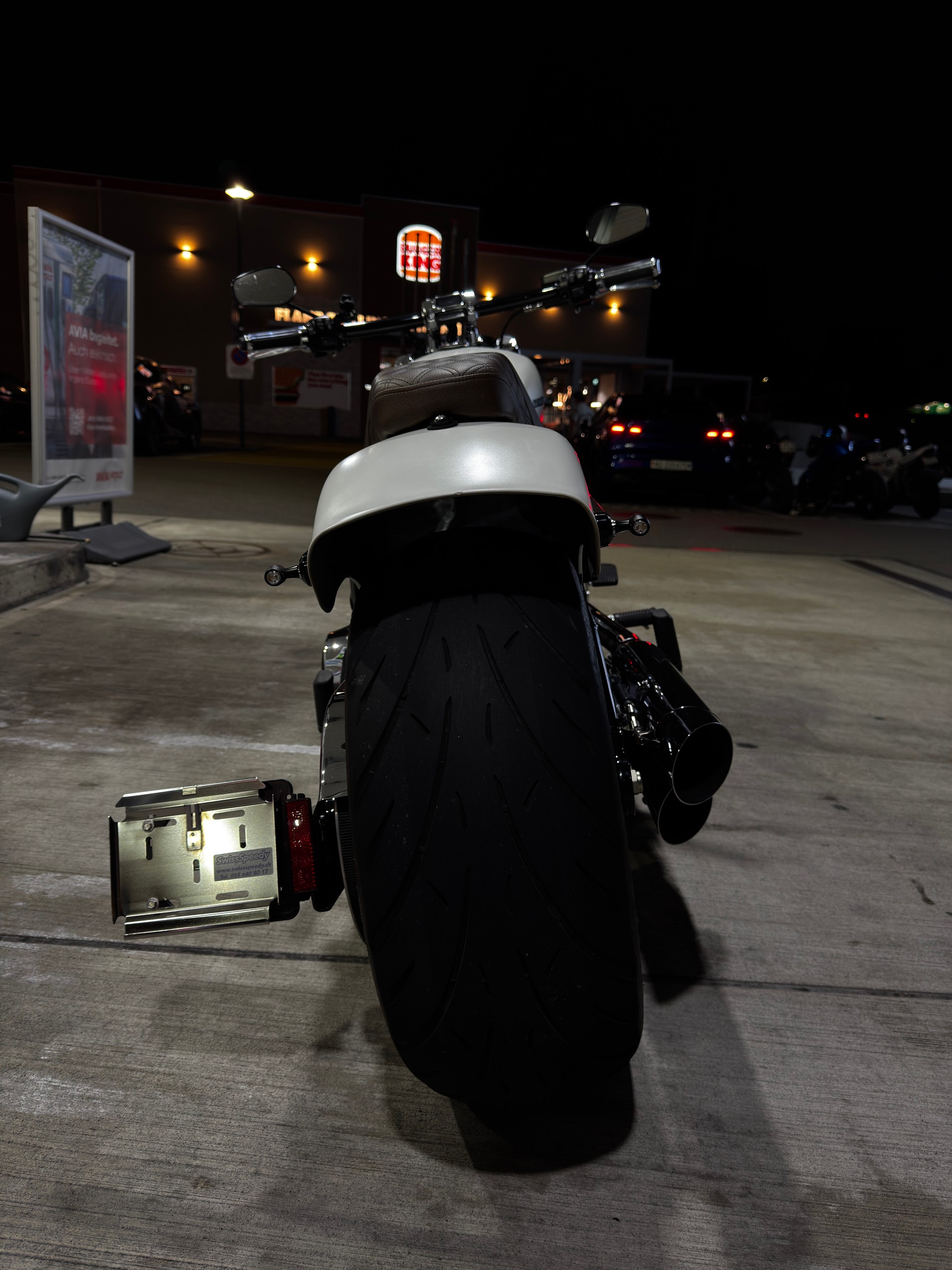 HARLEY-DAVIDSON FXBRS Breakout 114 ABS-image-1