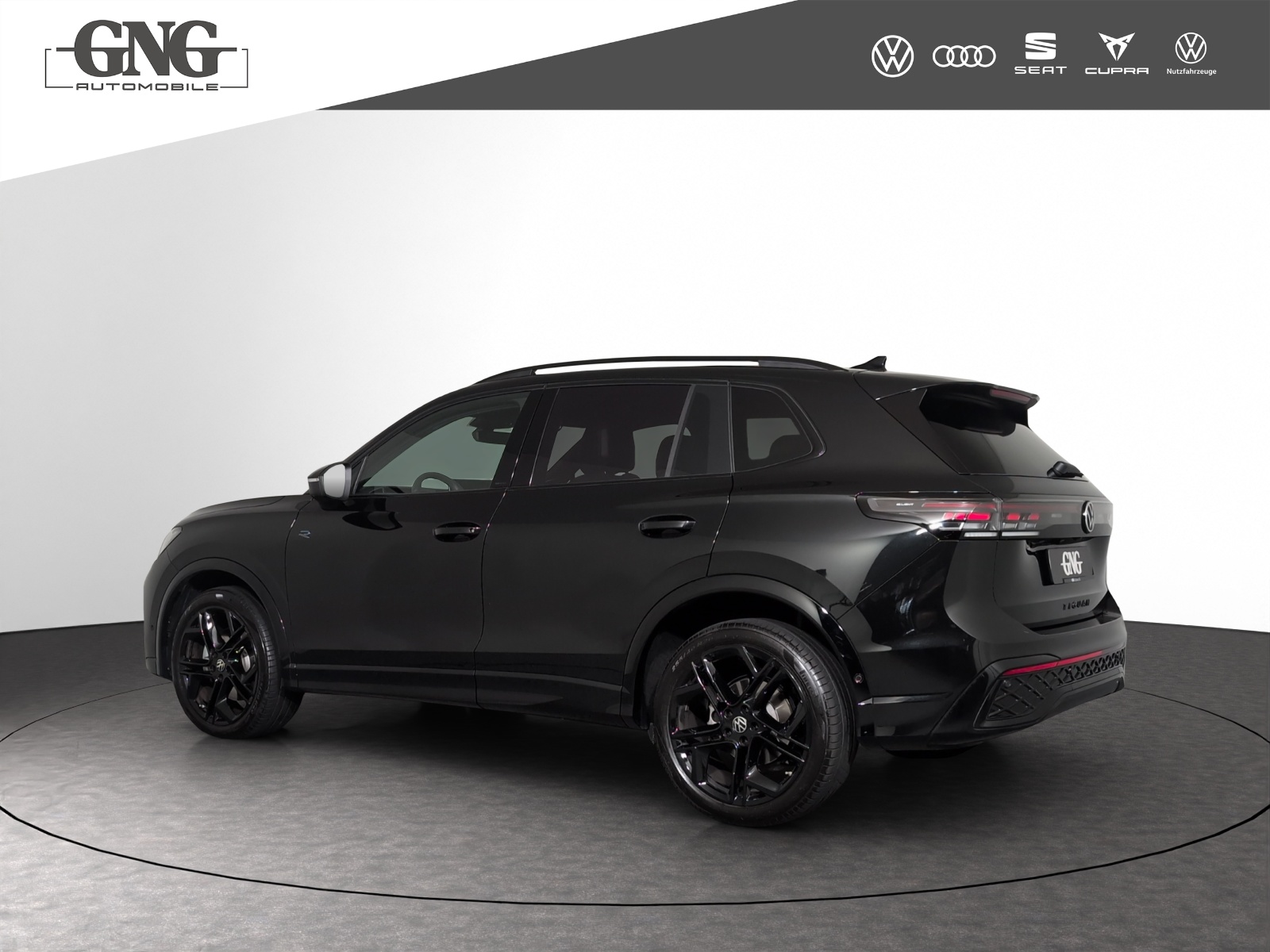 VW Tiguan 2.0 TSI DSG R-Line 4Motion-showroom-element-1