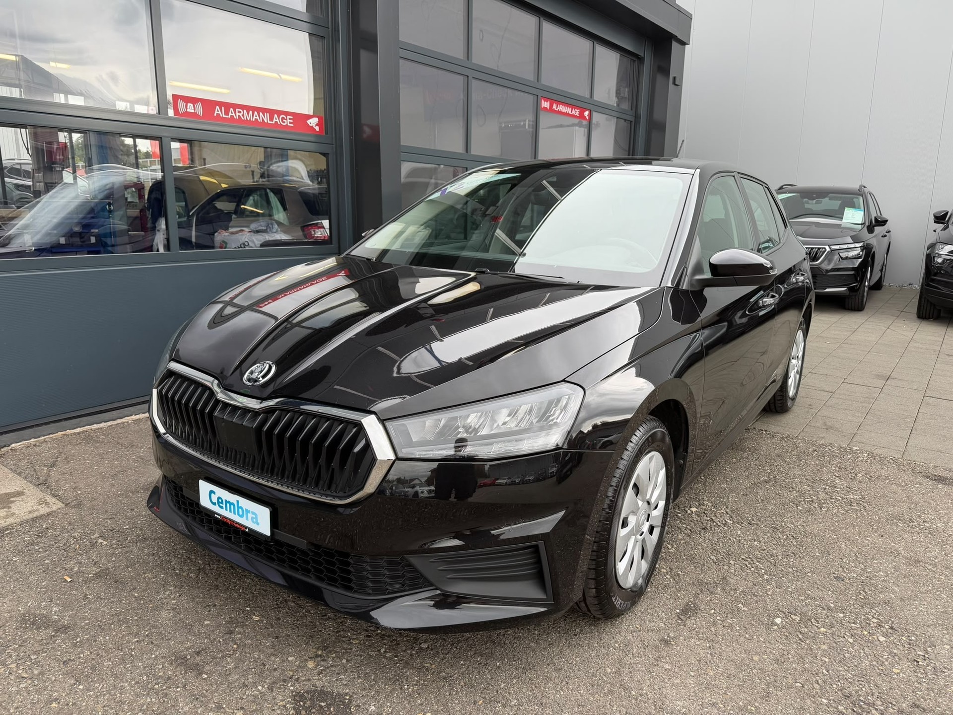 SKODA Fabia 1.0 MPI Active-showroom-element-1