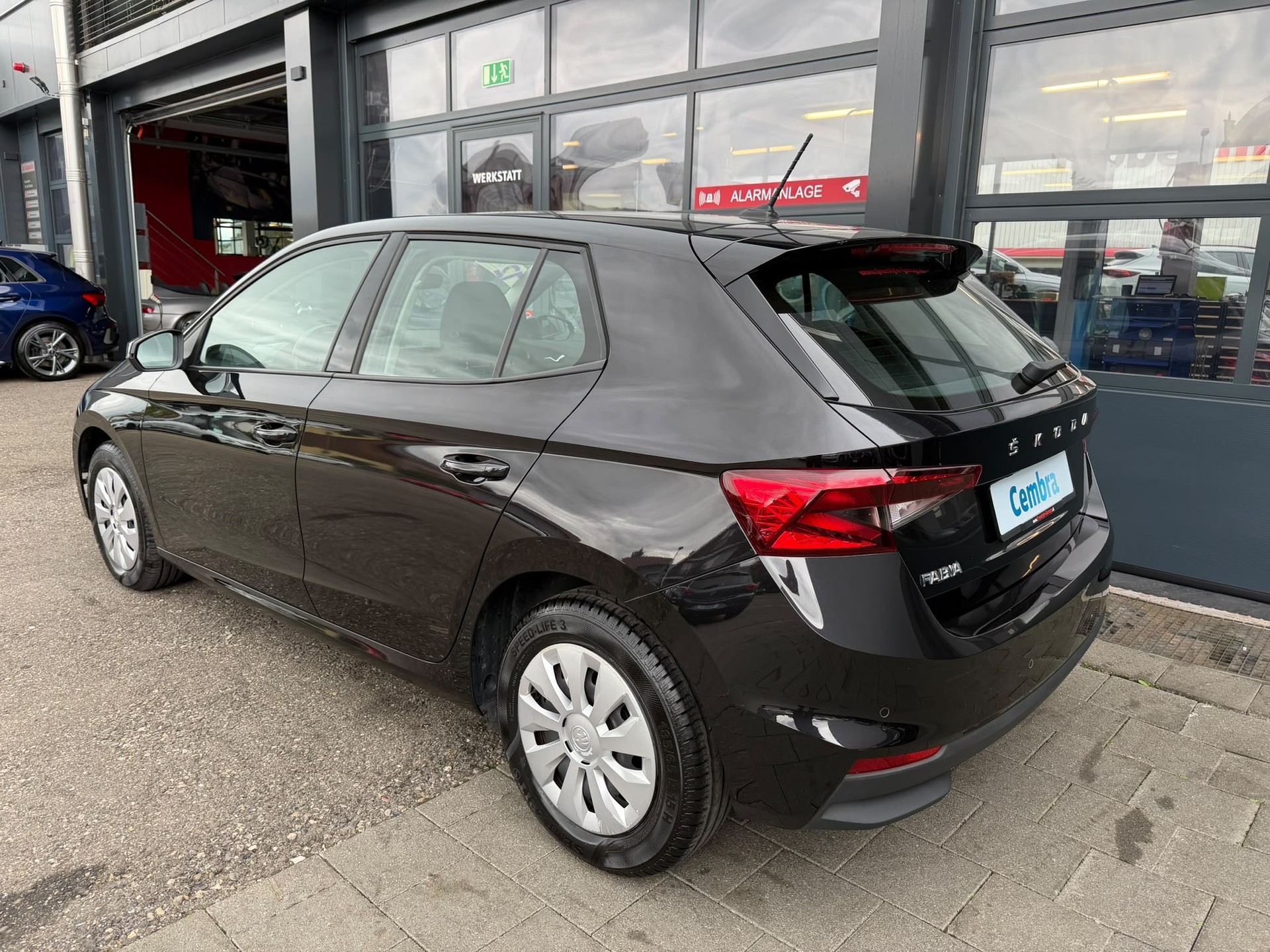 SKODA Fabia 1.0 MPI Active-showroom-element-3