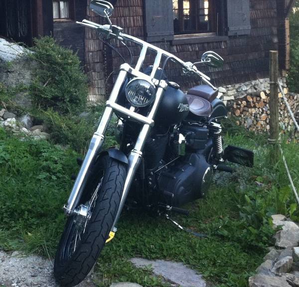 HARLEY-DAVIDSON FXDBI Dyna Street Bob-image-0