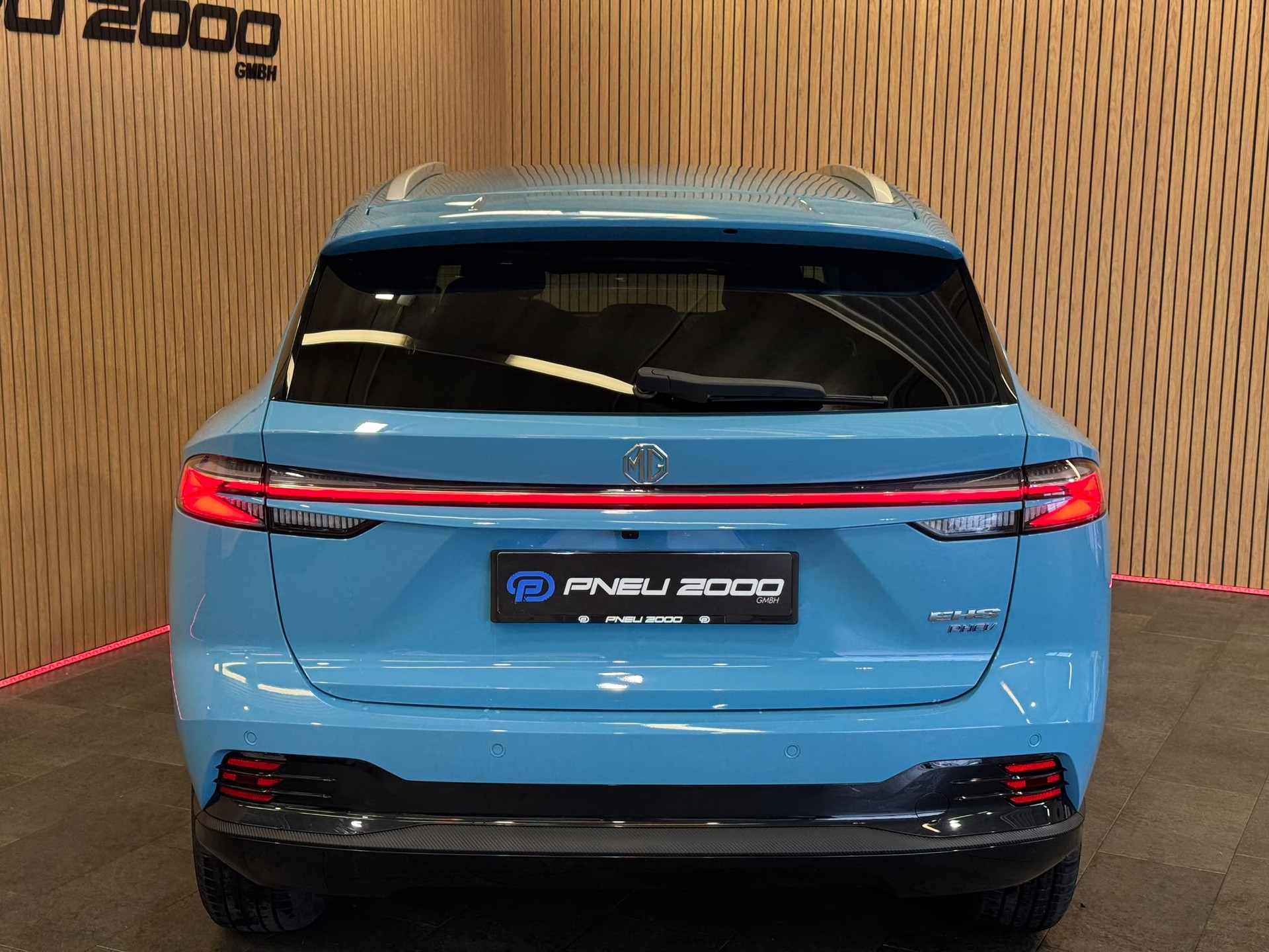 MG HS 1.5 T PHEV Luxury-image-5