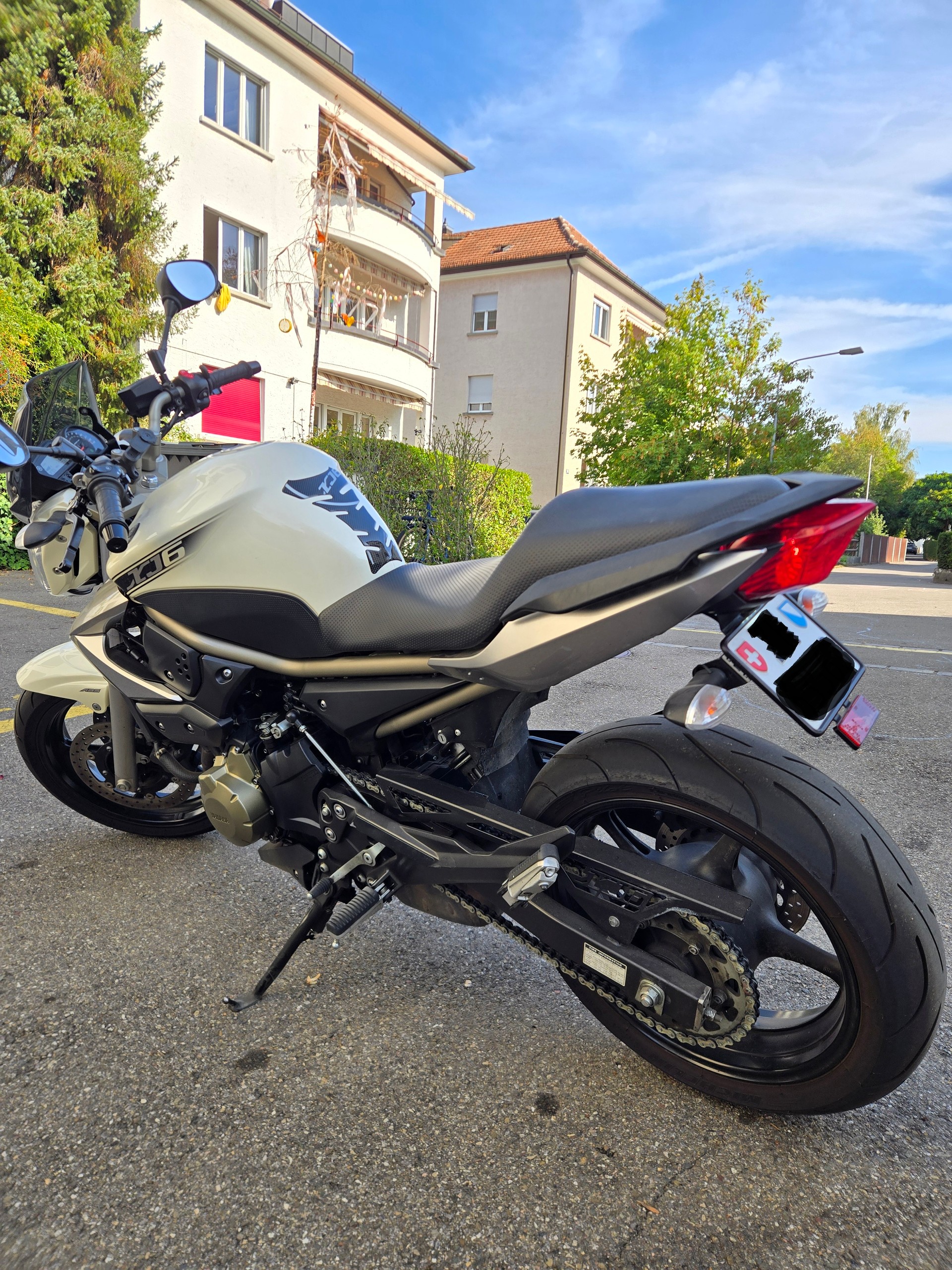 YAMAHA XJ 6 N ABS-image-4