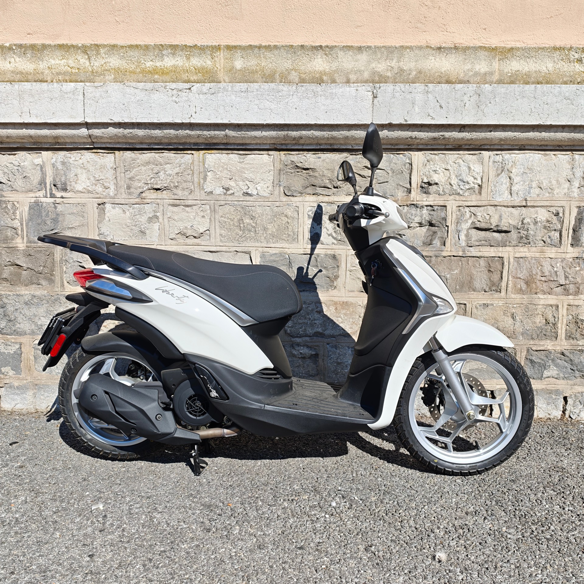 PIAGGIO Liberty 125 E5+-image-9
