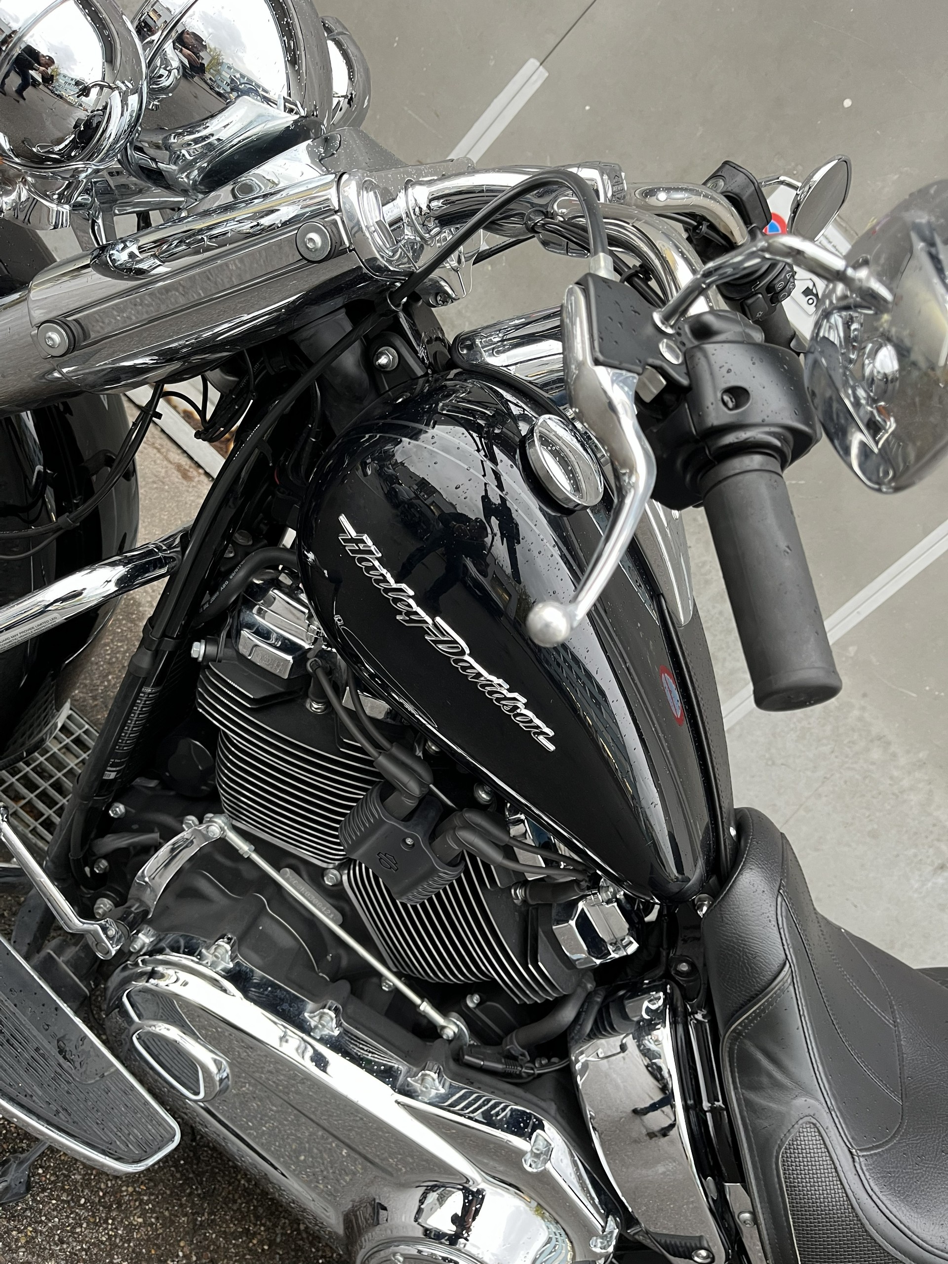 HARLEY-DAVIDSON FLDE Deluxe 107 ABS-image-14