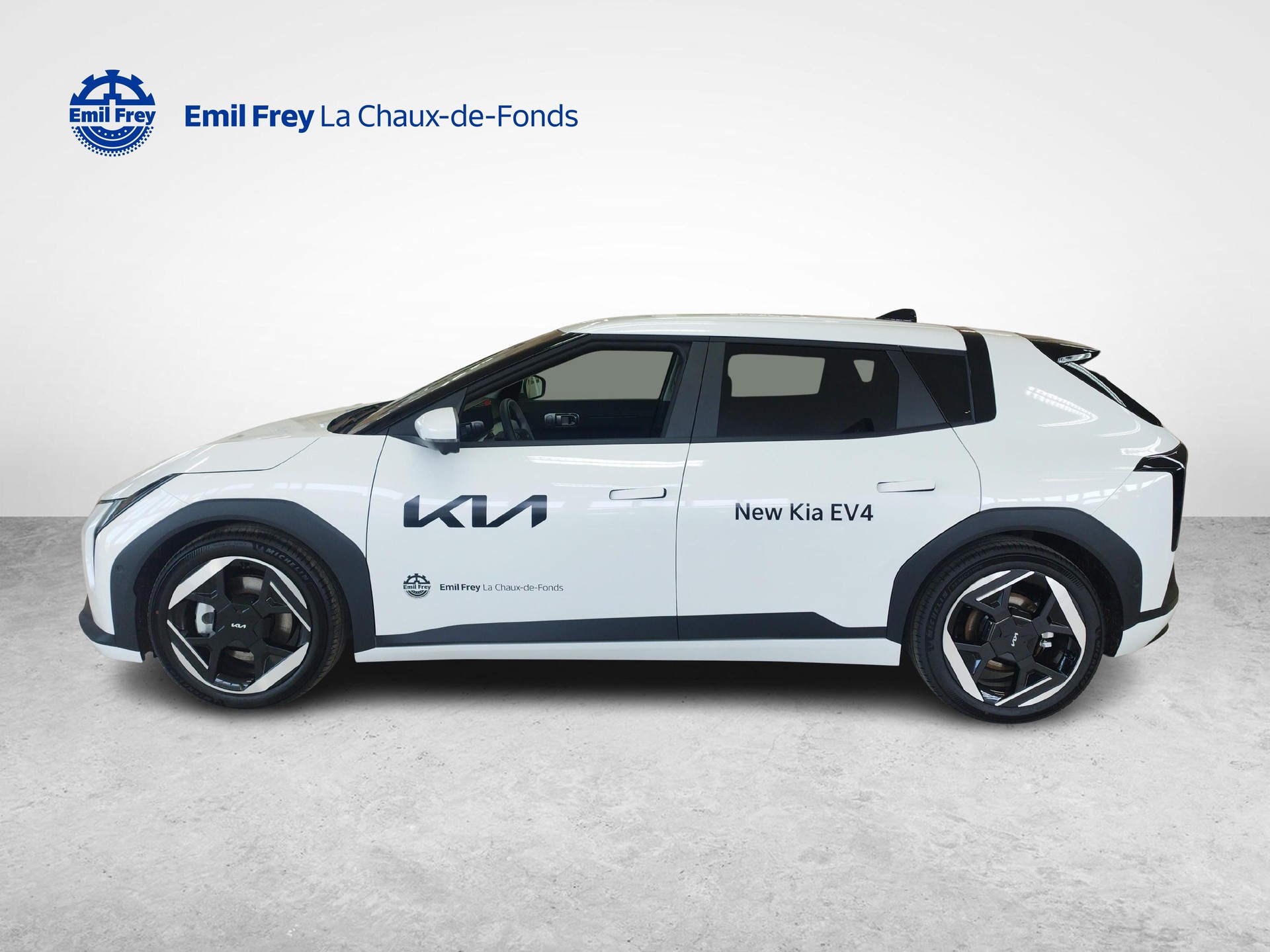 KIA EV4 81 kWh Earth+-showroom-element-1